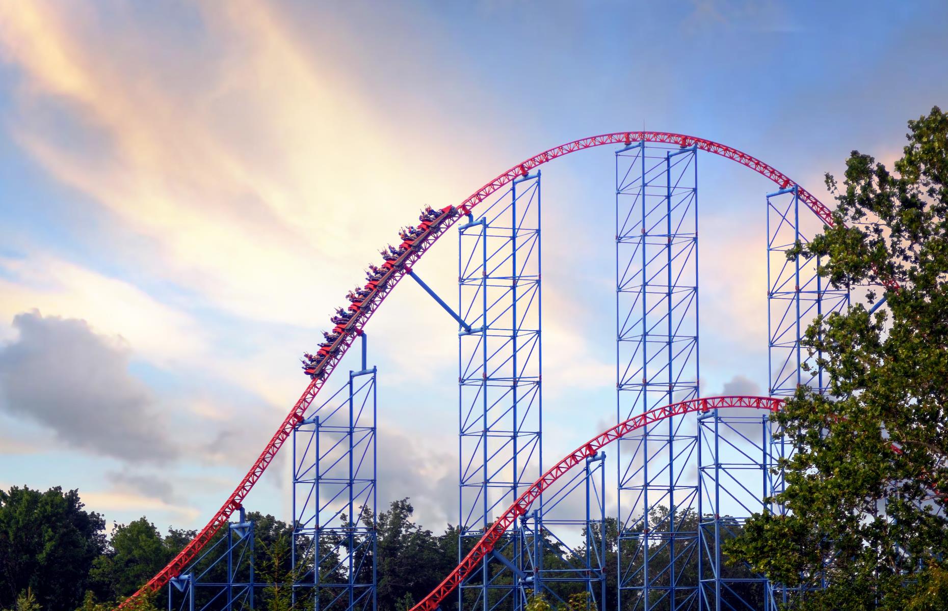 Американские горки в тамбове. Six Flags America парк. Сикс Флэгс парк аттракционов. 6 Флагов парк аттракционов. Six Flags Лос Анджелес.