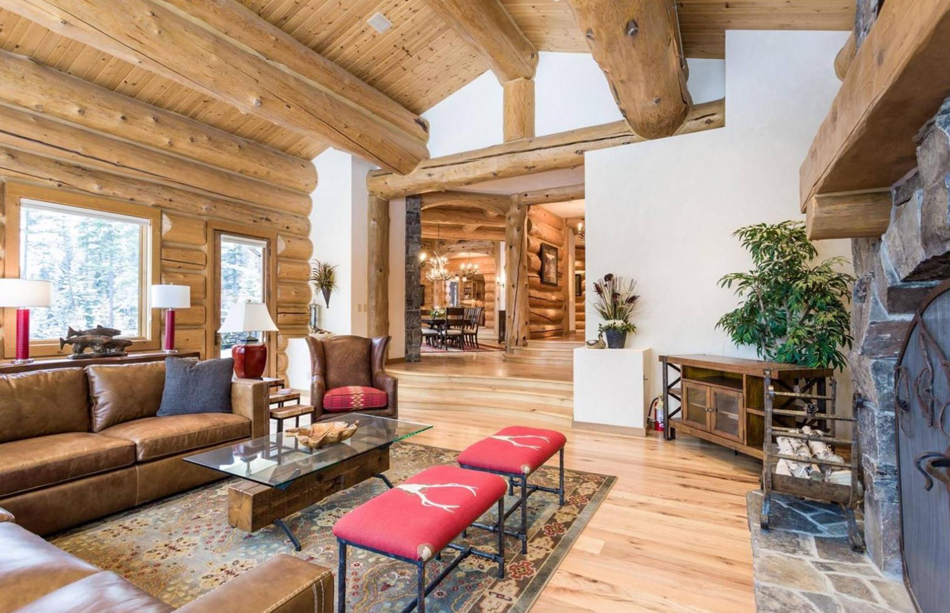 Montana: Ski chalet, Whitefish, $1.9 million (£1.5m): The most incredible homes for sale in every US state