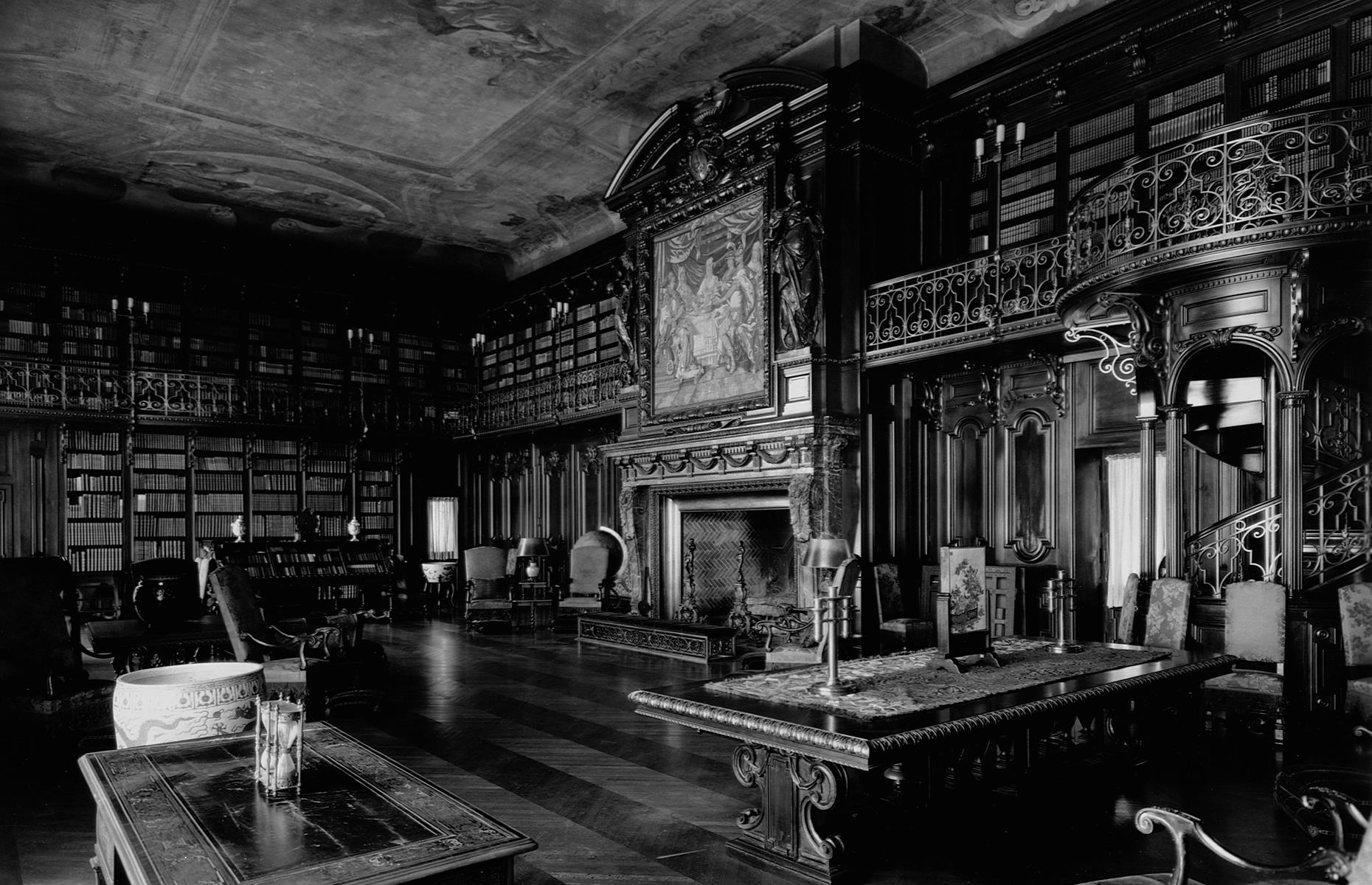 1890s: The opulent Biltmore Library
