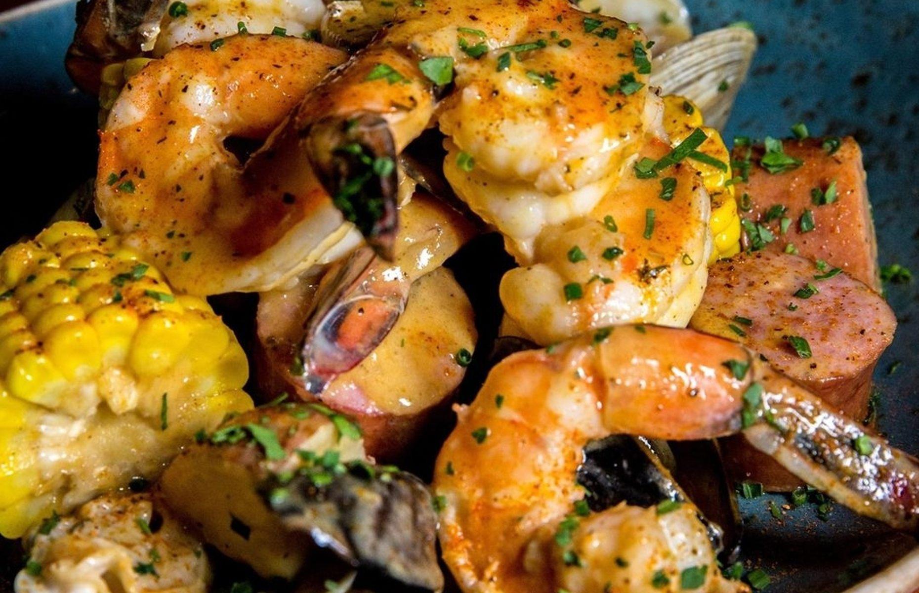 Nevada: Emeril’s New Orleans Fish House, MGM Grand, Las Vegas