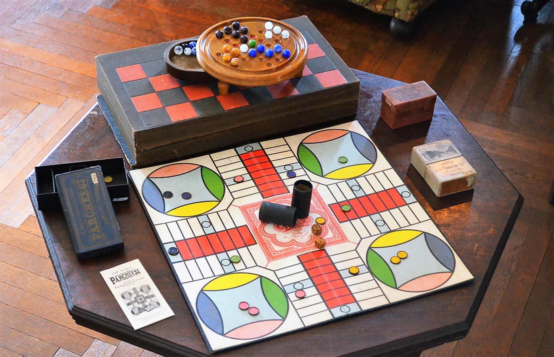 A games table with vintage games