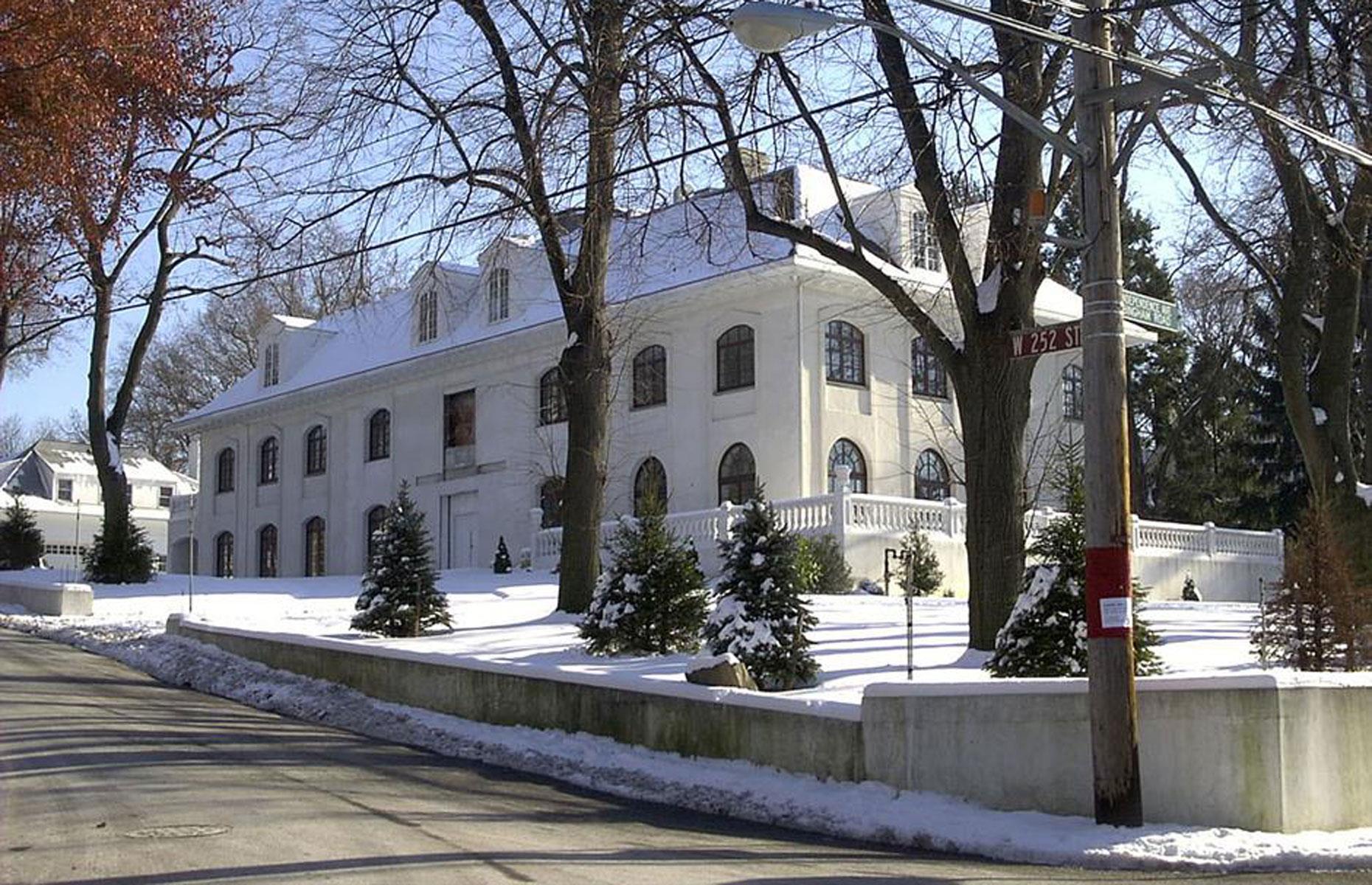 JFK's childhood mansions in New York