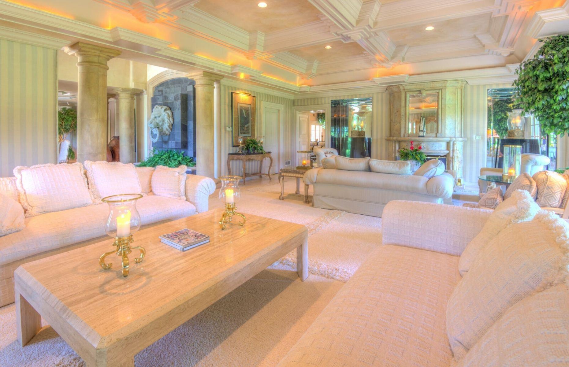 Kenny Rogers' sprawling estate, Georgia, USA