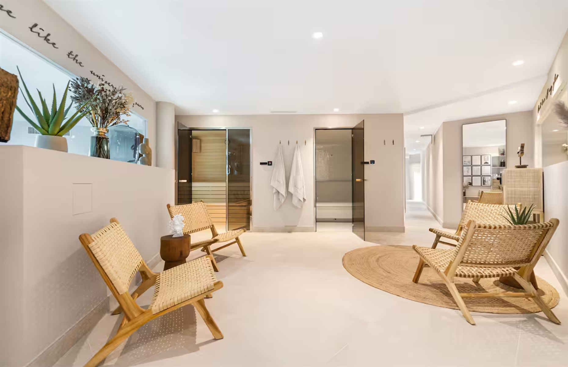 Villa privée, Andalousie, Espagne : 201 112 euros le mois