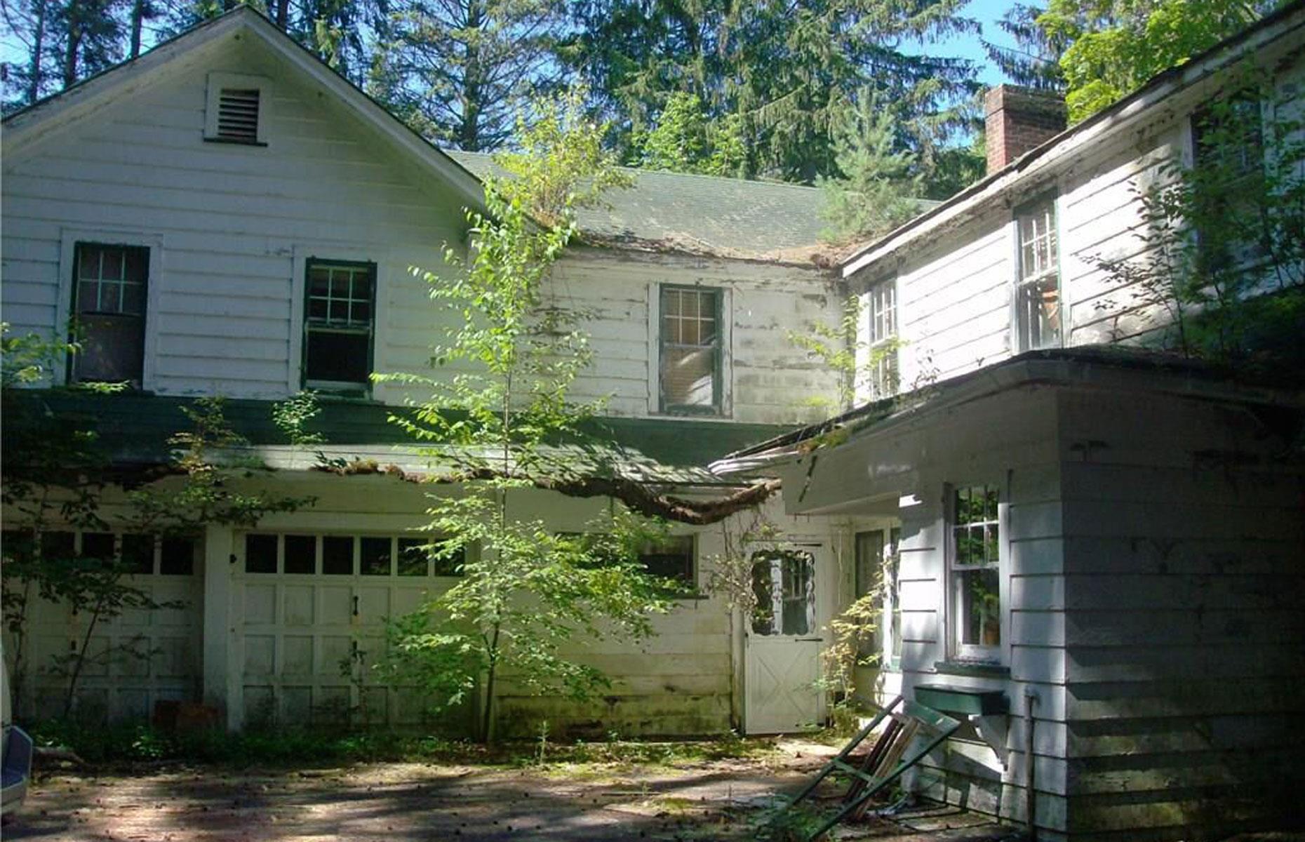 Ramshackle exterior