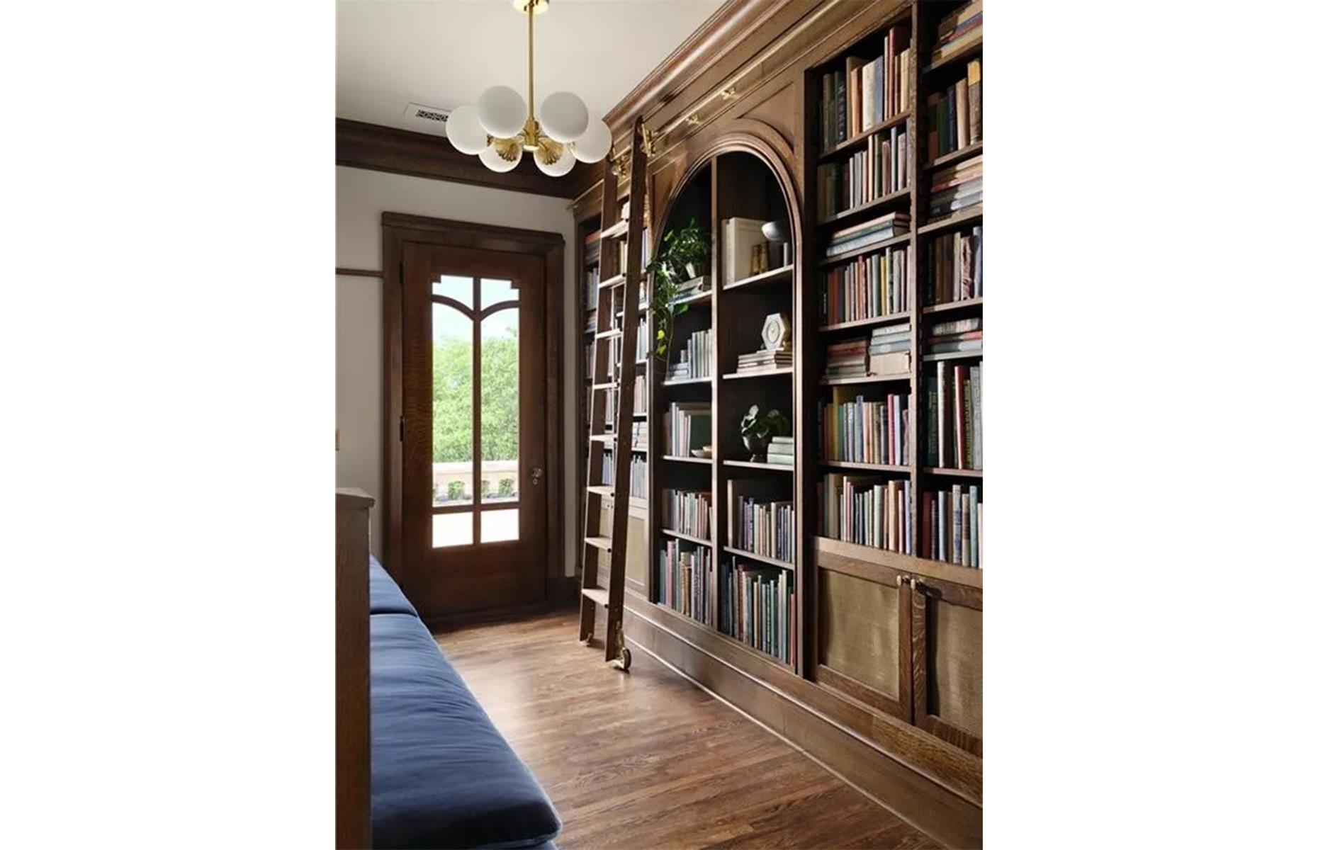 The mini library