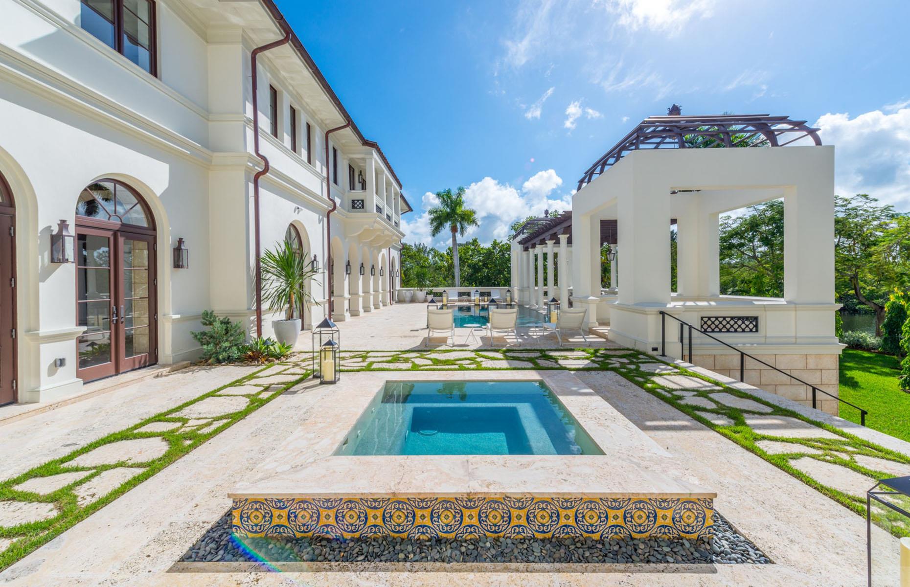 Marc Anthony's huge Coral Gables home: flipped for a profit