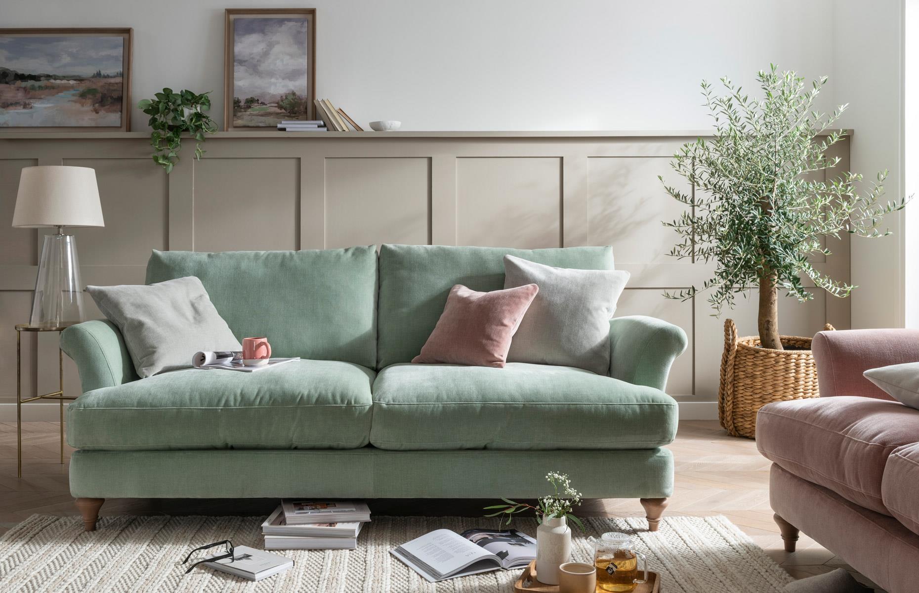 These country decor ideas are rich in rustic comfort