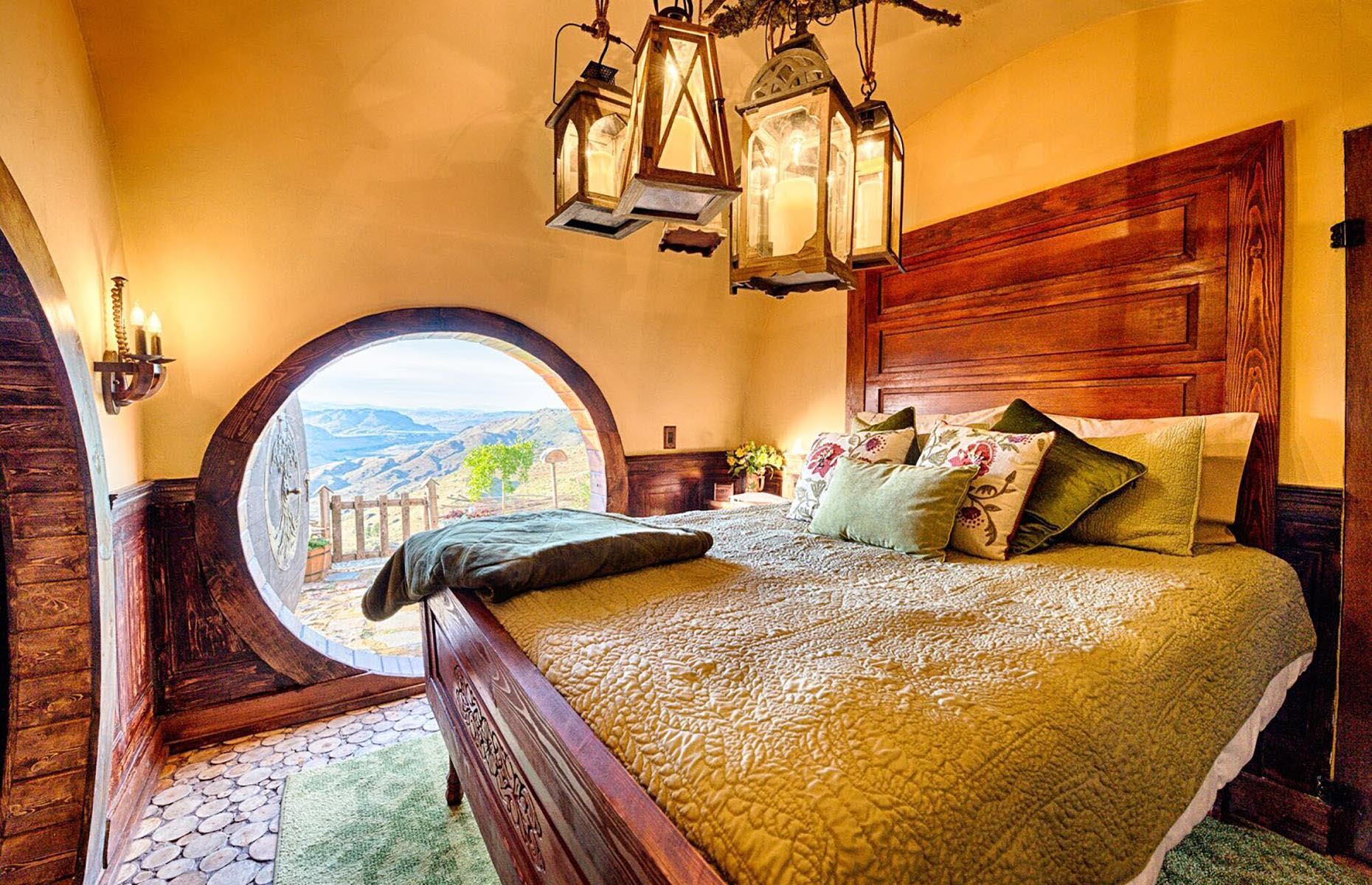 Underground hygge, Orondo, Washington