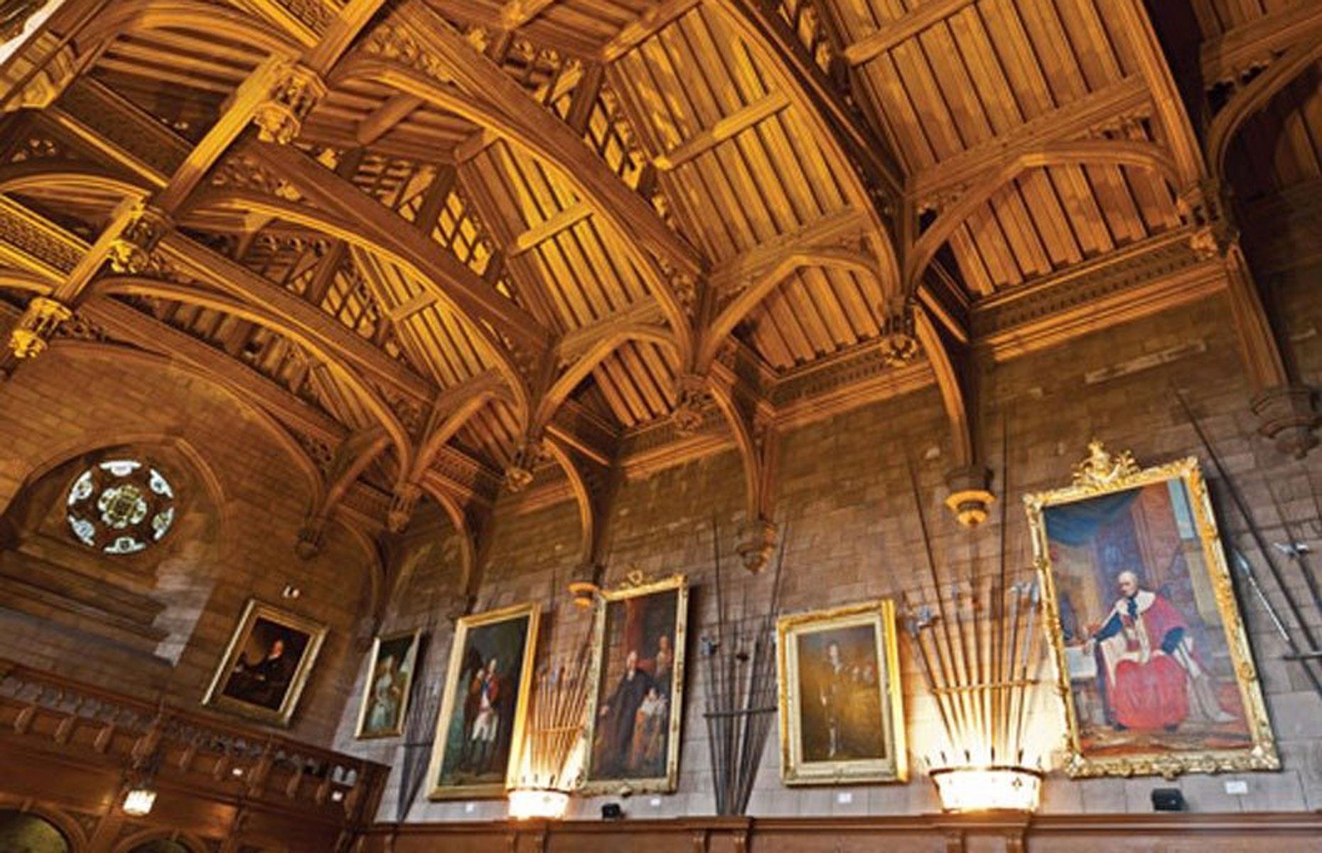 A touch of grandeur