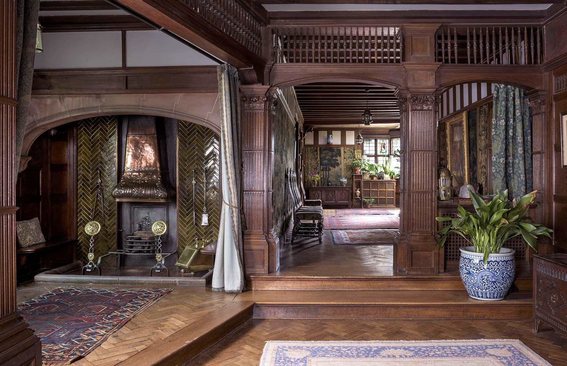 1880s: Wightwick Manor, West Midlands, UK
