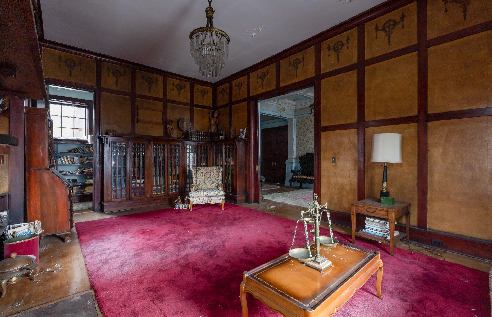 Reading room