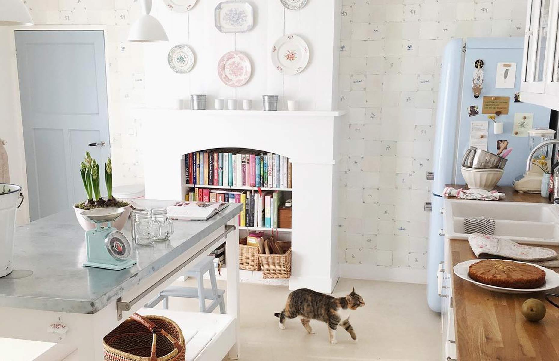 Store cookbooks in nooks