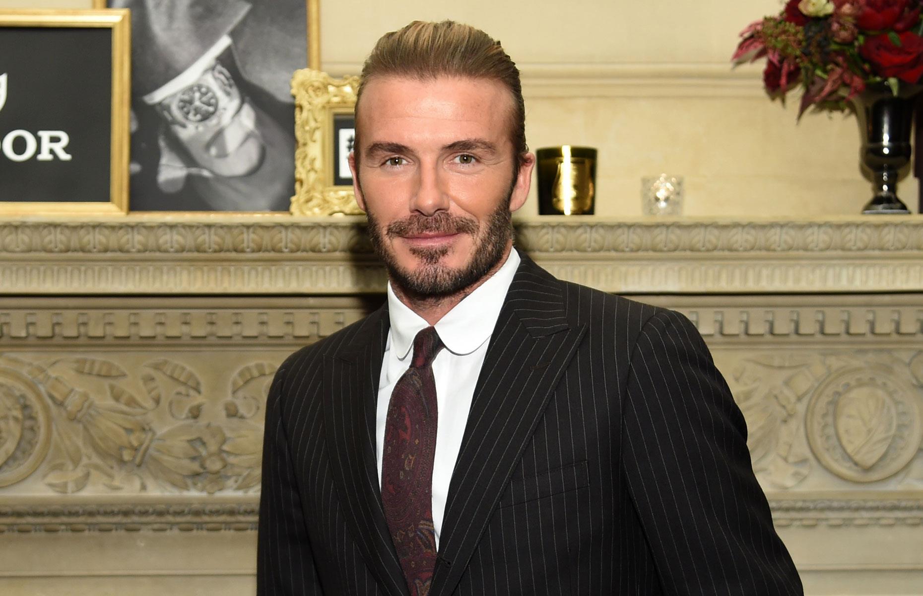 David Beckham fences with A-list friends