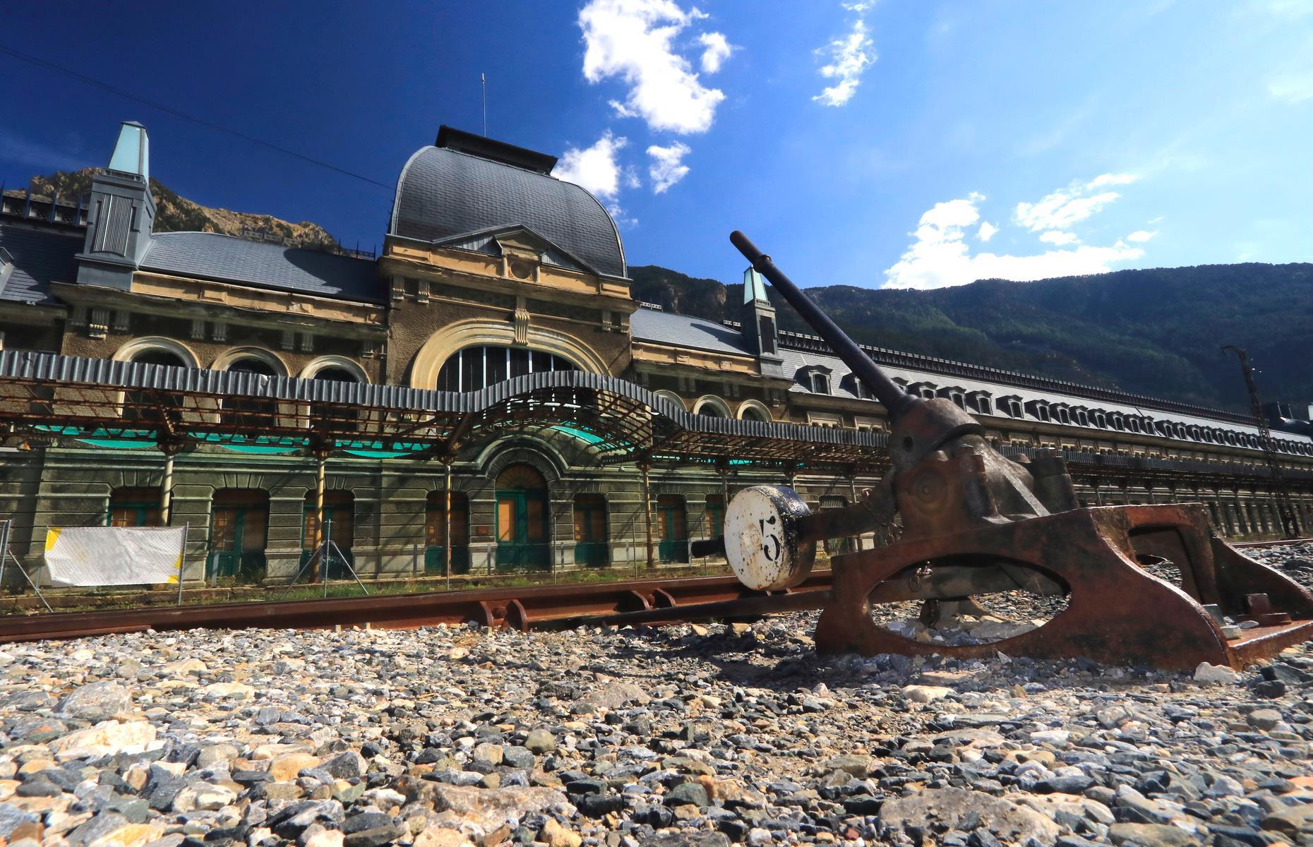 Bahnhof von Canfranc, Spanien