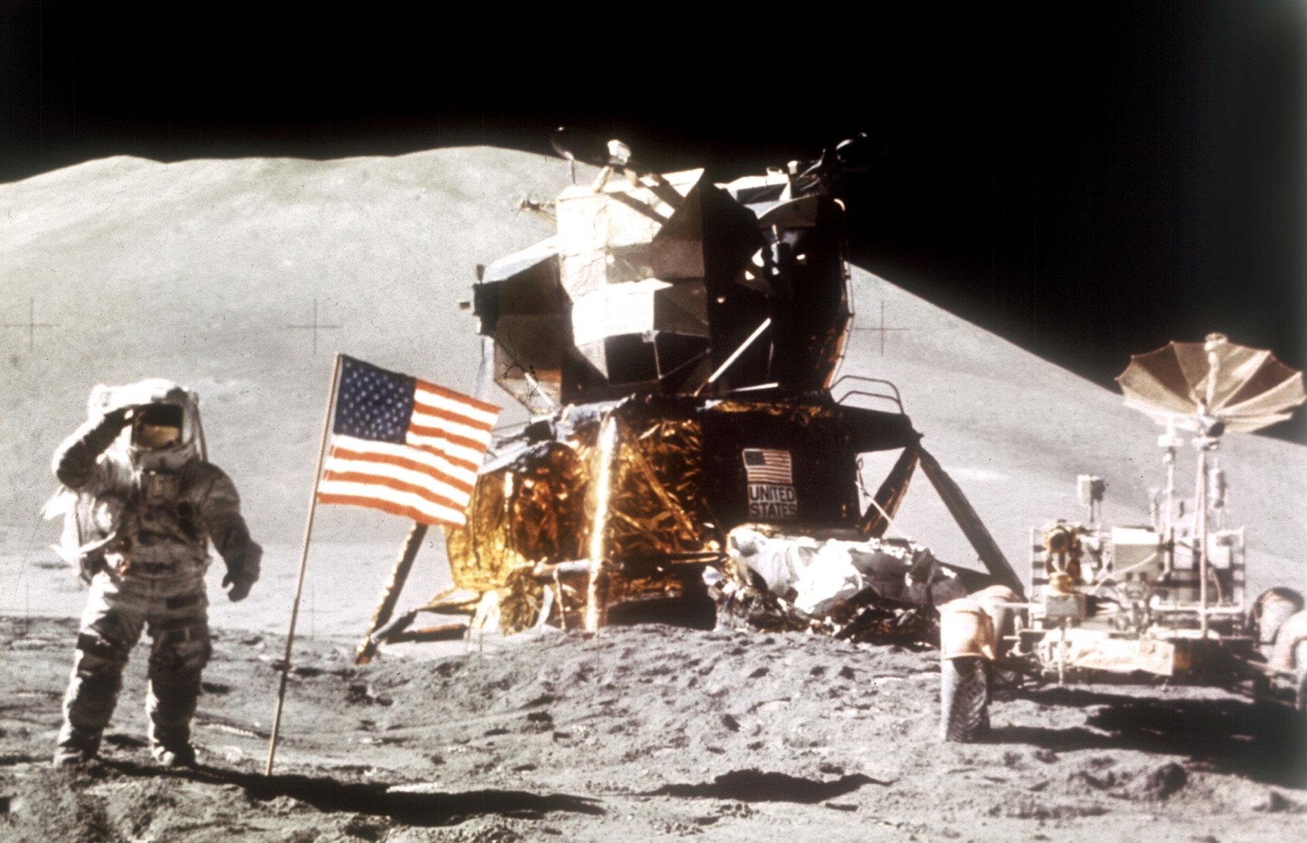 Apollo programme costs