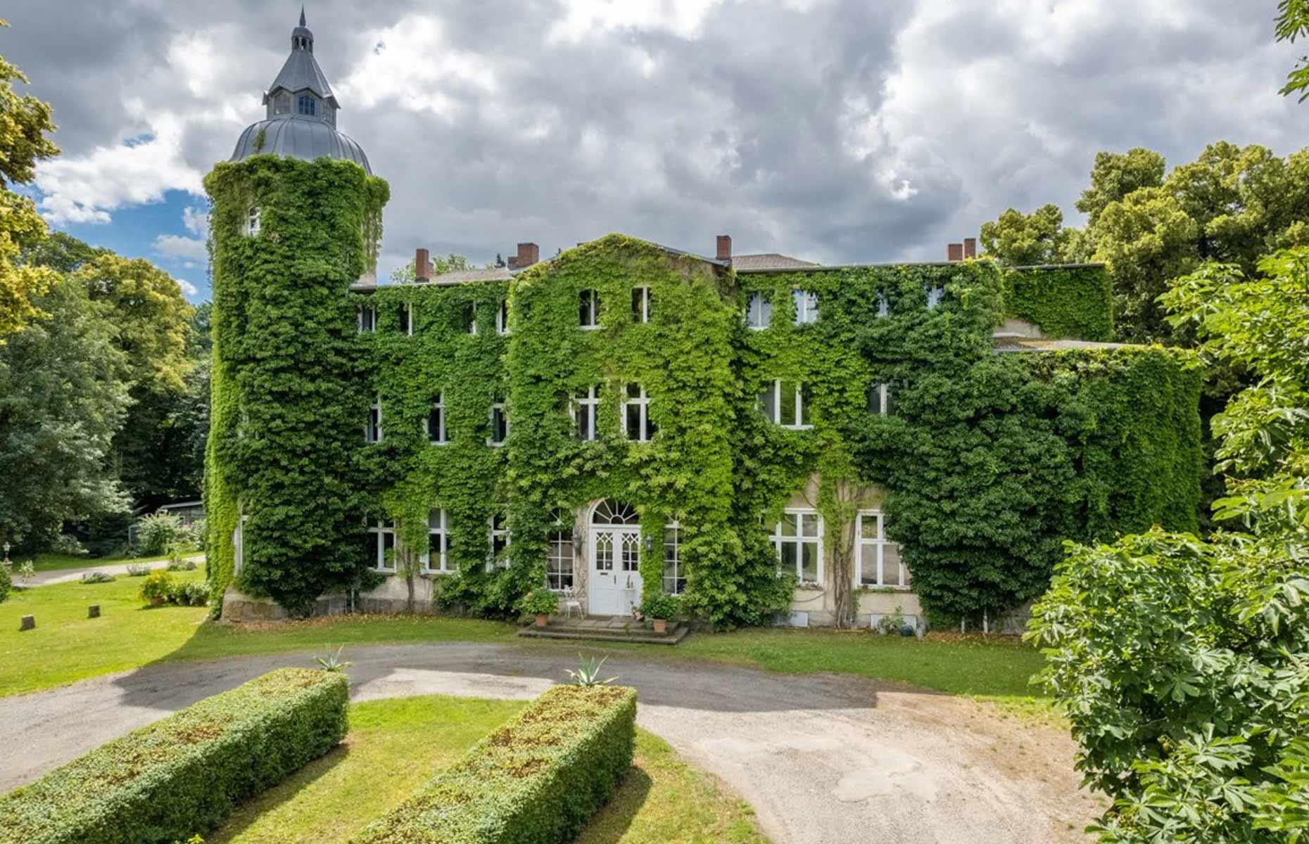 Wesselstorf estate, Mecklenburg-Vorpommern, Germany: £1.8 million ($2.3m)