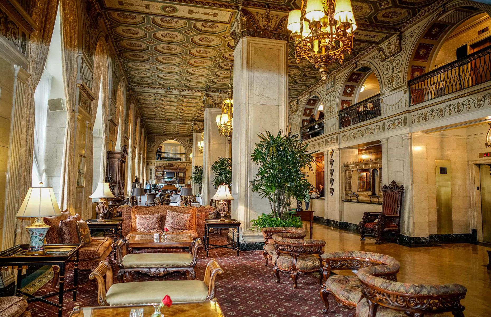 Kentucky: The Brown Hotel, Louisville