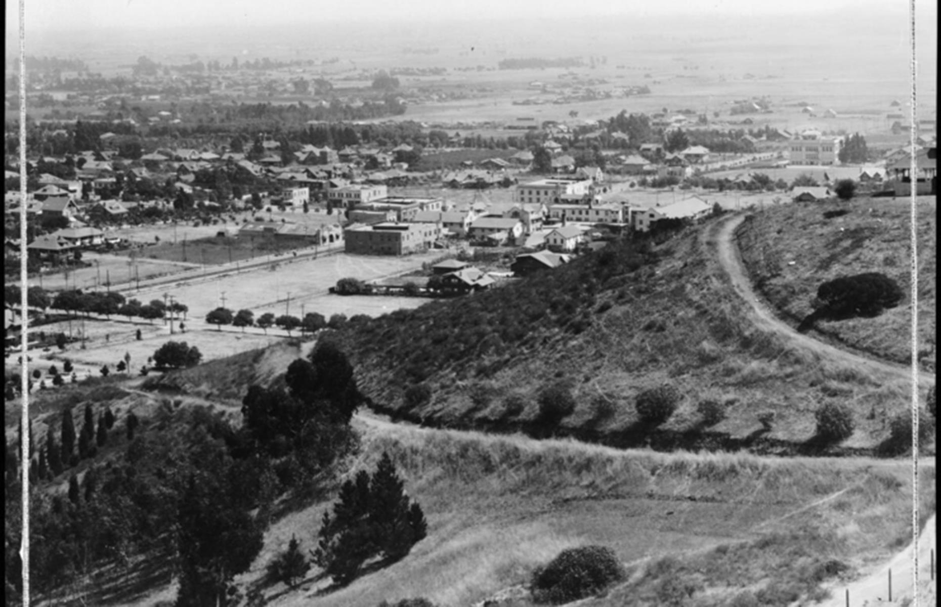 Hollywood was once an idyllic country town