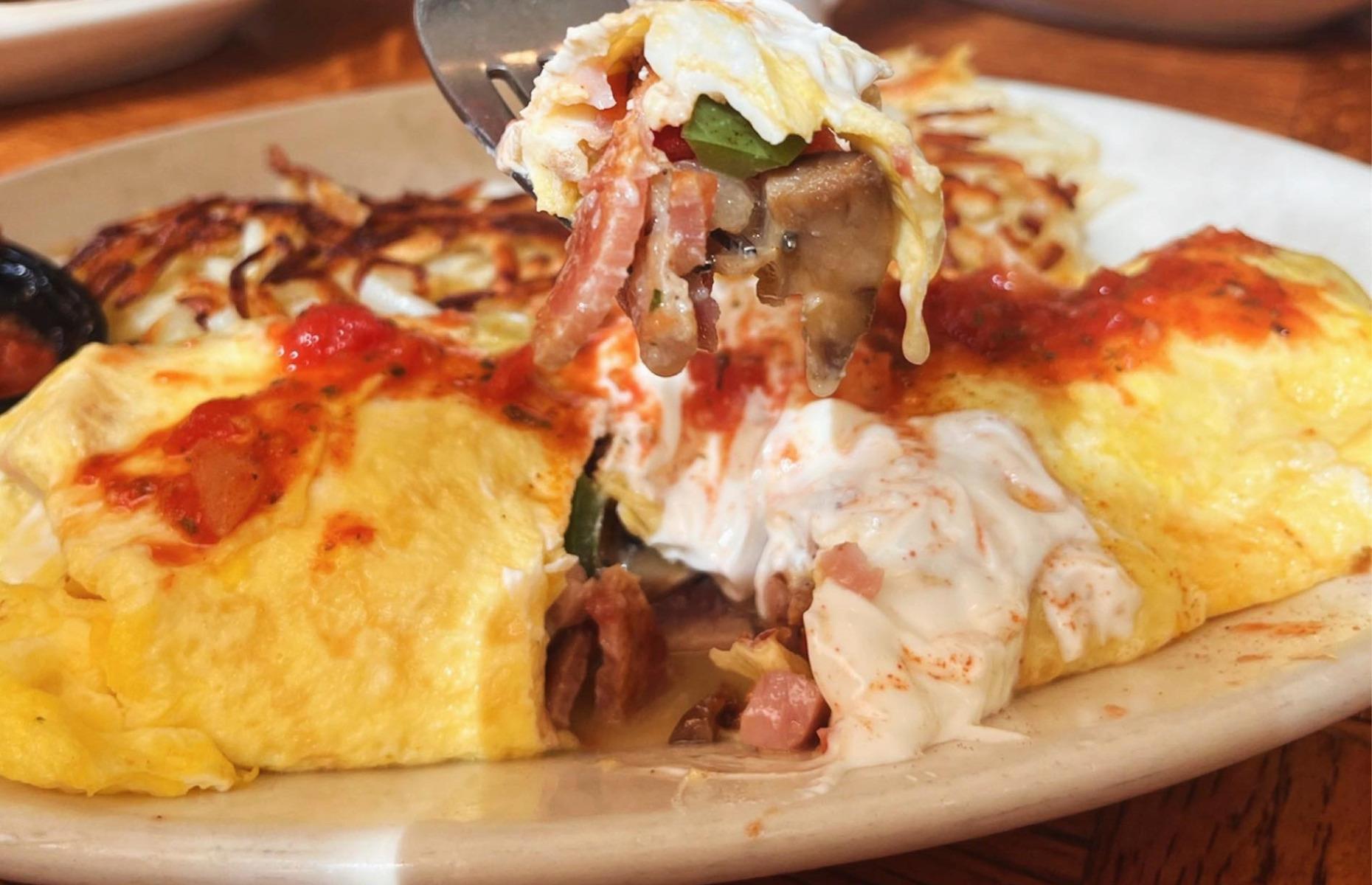 Washington: The Works Omelet, Frank's Diner, Spokane