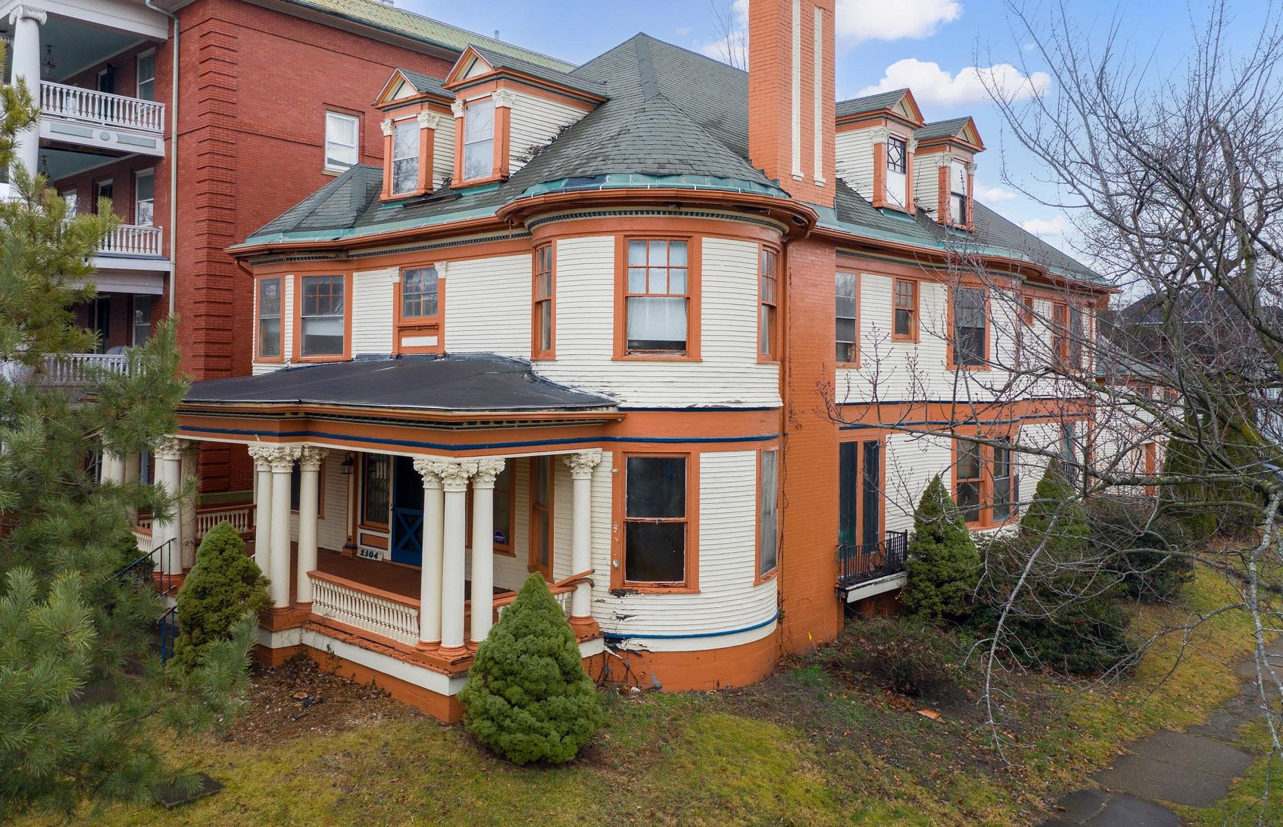 Old West End home, Ohio, USA: £133,300 ($170k)