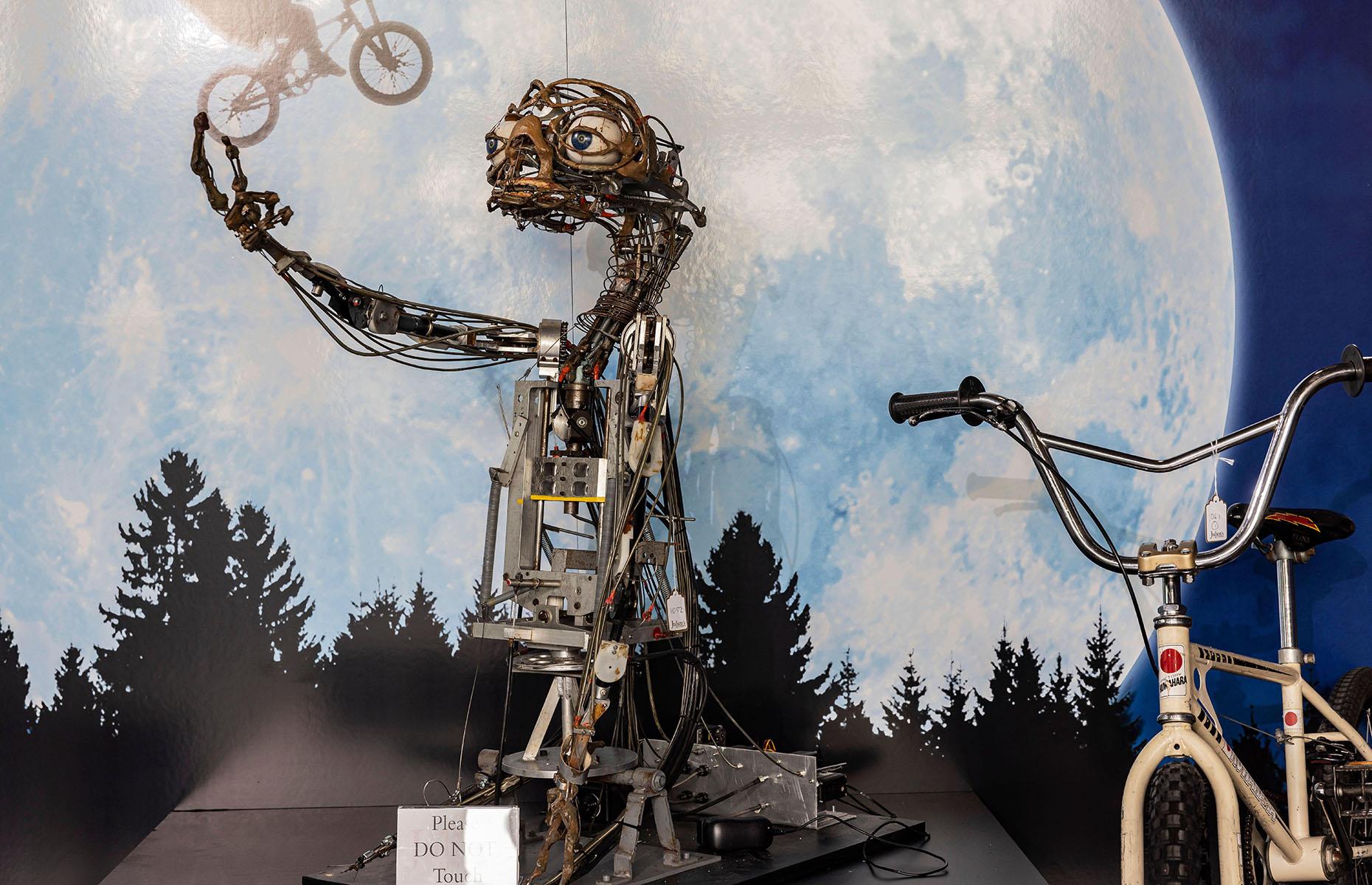 ET The Extra Terrestrial (1982) ET model: $2.56 million (£2m)