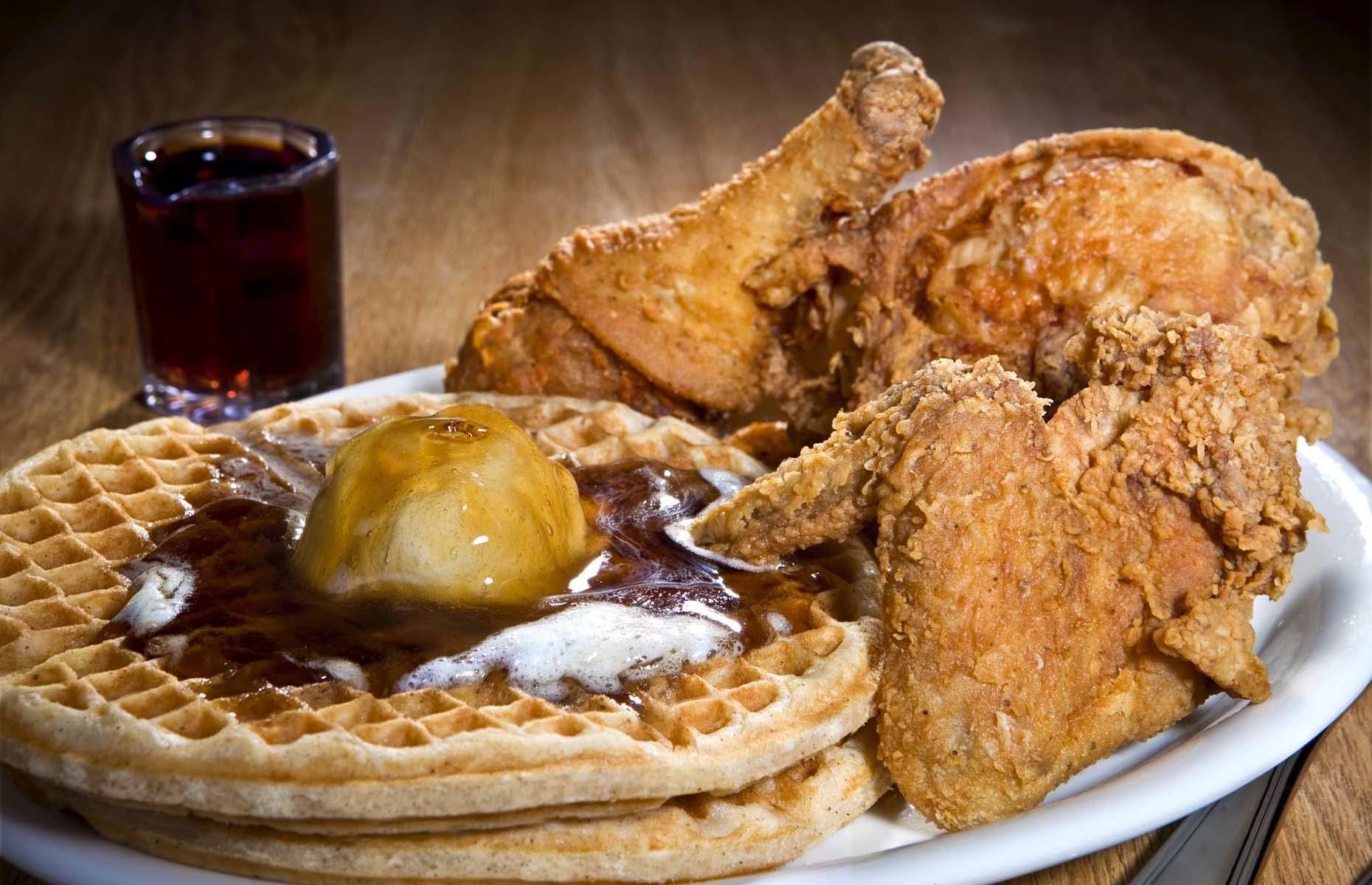 Arizona: Lo-Lo's Chicken & Waffles, Phoenix and Scottsdale
