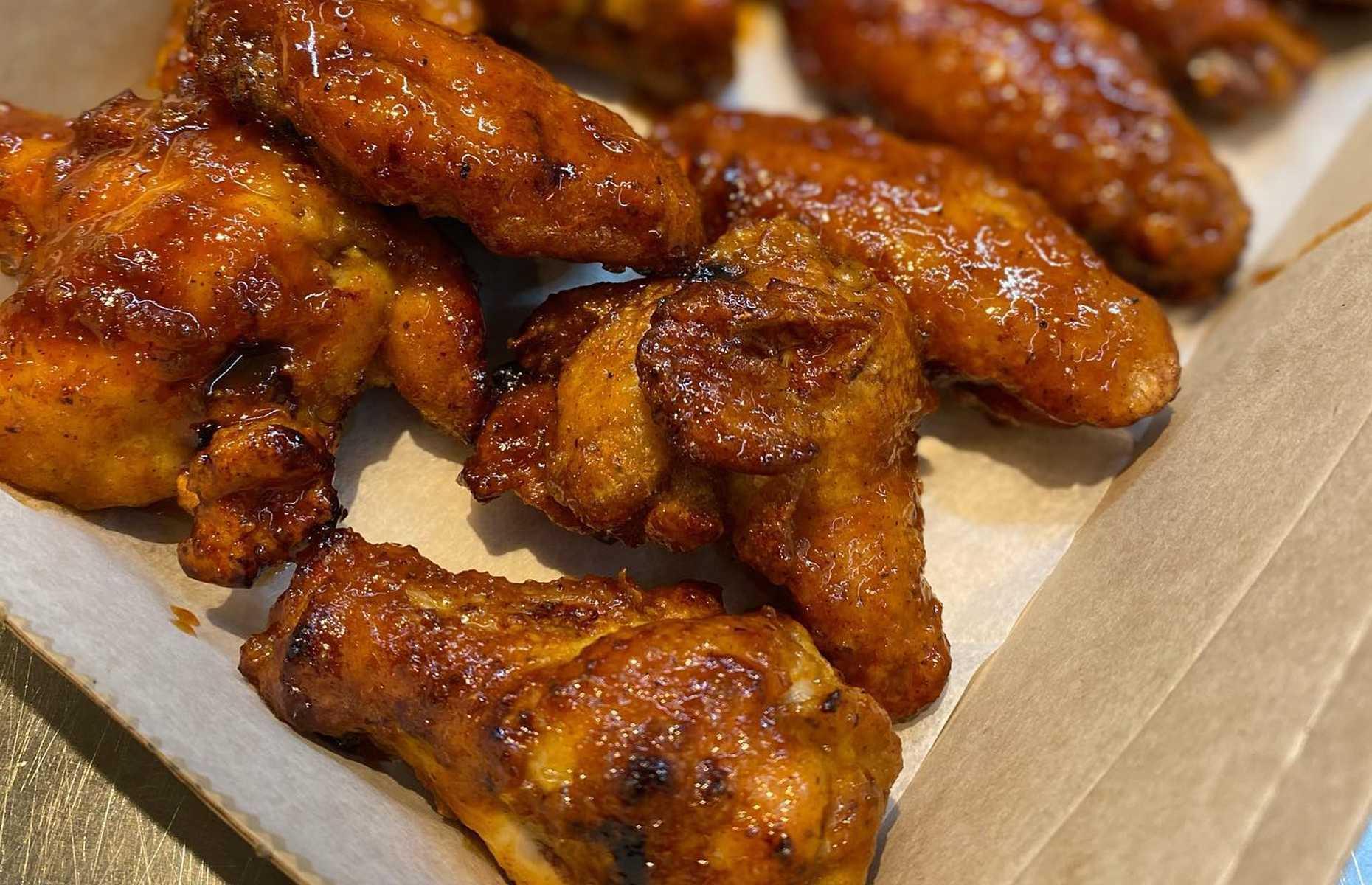 Pennsylvania: soy garlic wings, Crunchik'n, Philadelphia