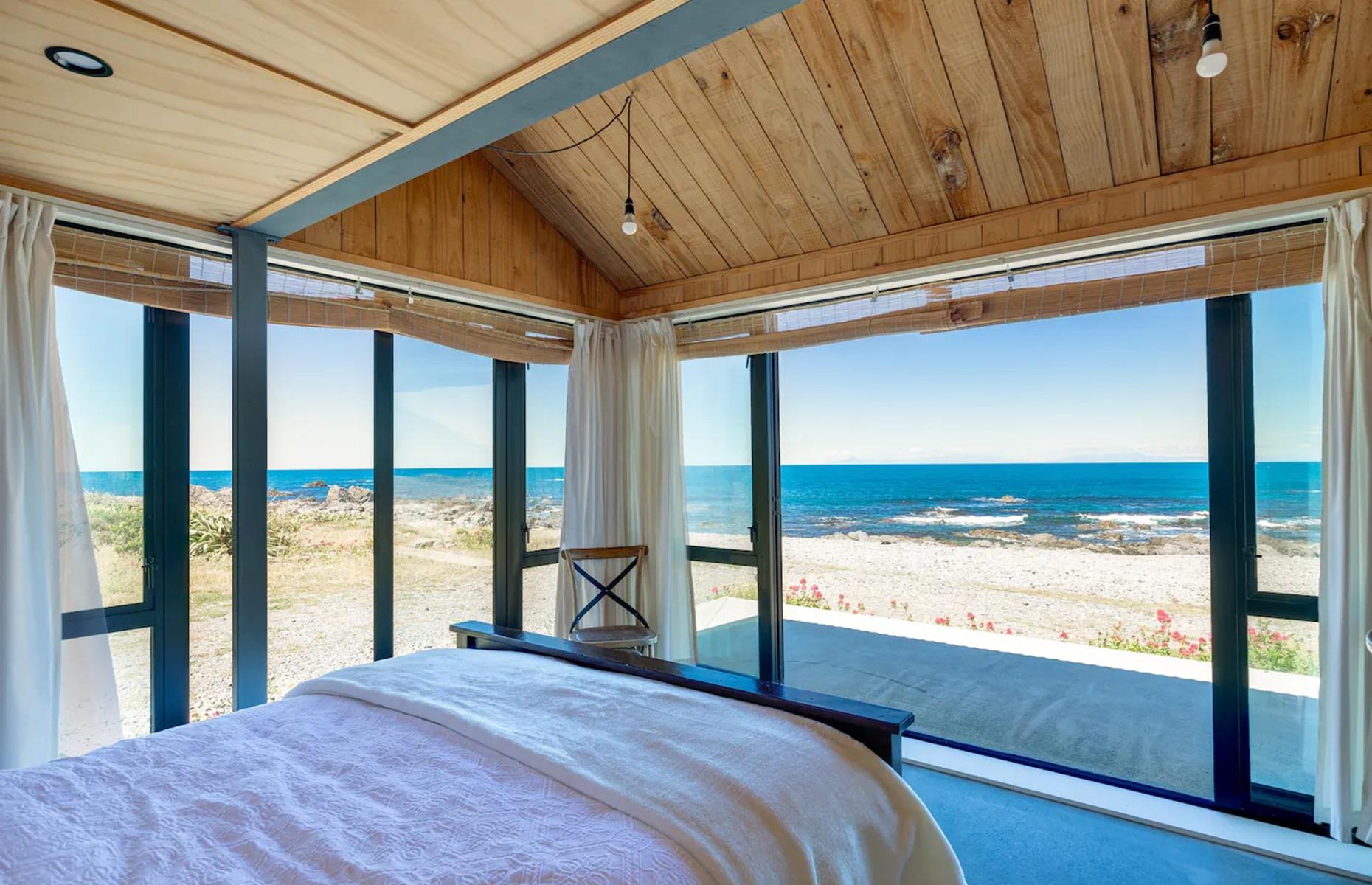 Beach cove home, Wellington, New Zealand