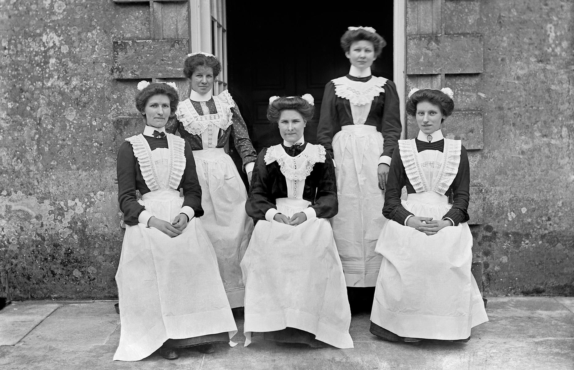 1896: Criadas de Biddlesden Park