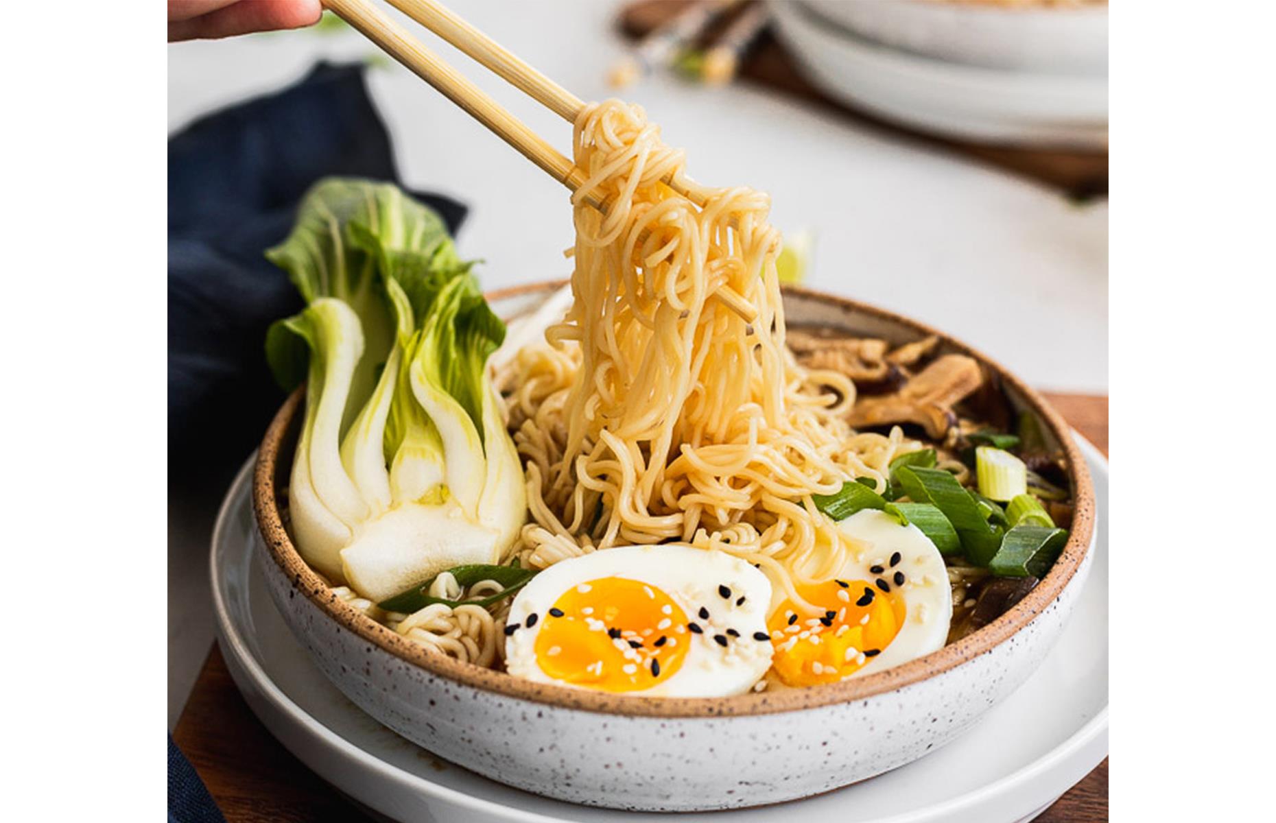 Virginia: vegetarian shoyu ramen, Mashumen, Charlottesville