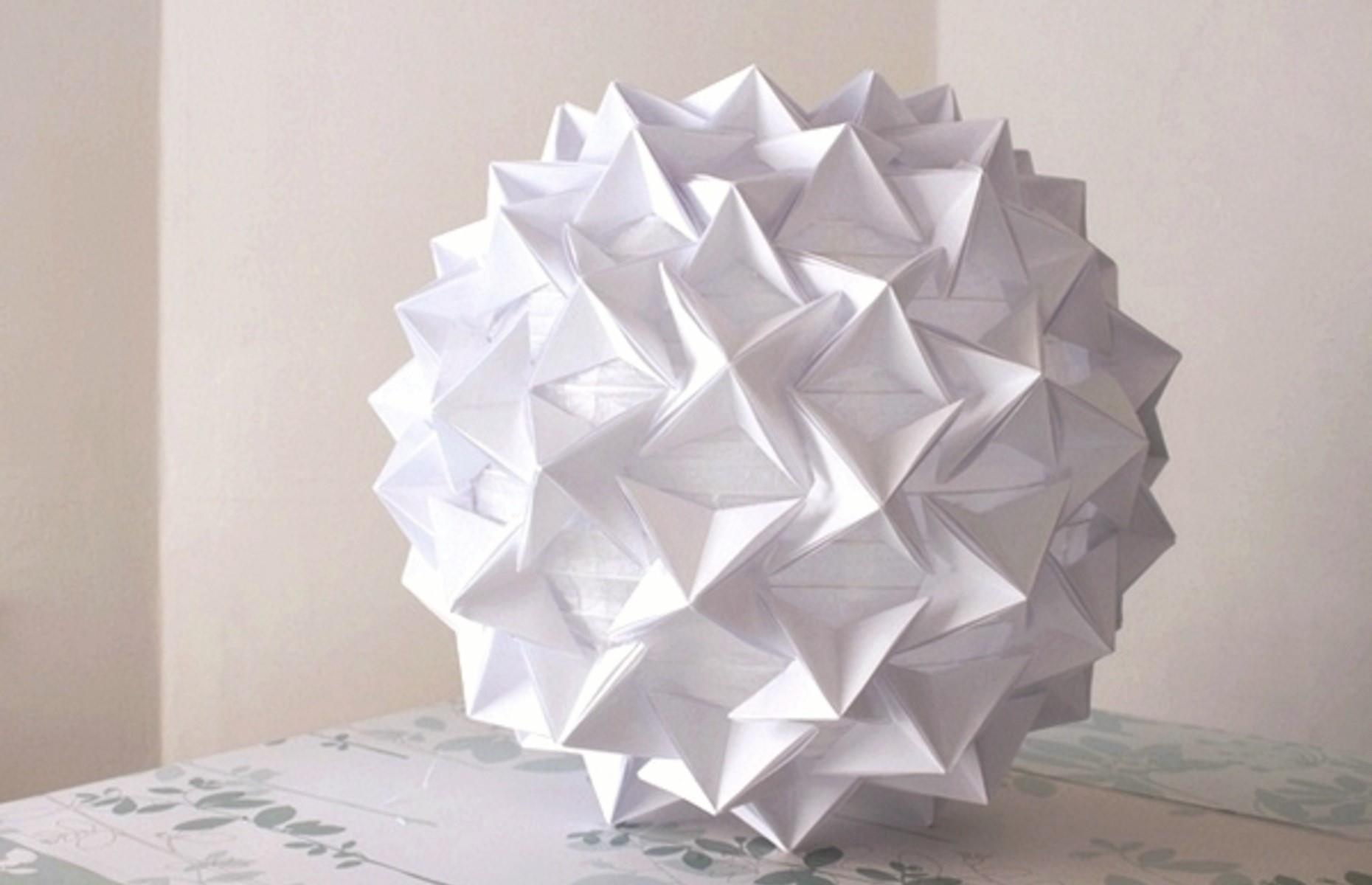 Origami paper lampshade