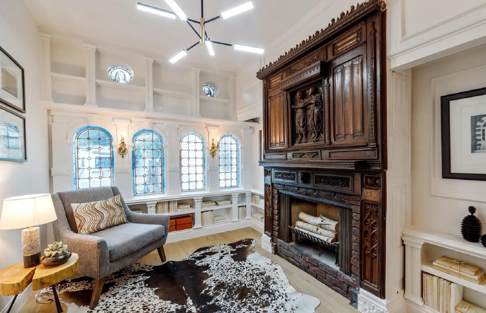 Corona Heights castle, California, USA: $1.9 million (£1.3m)