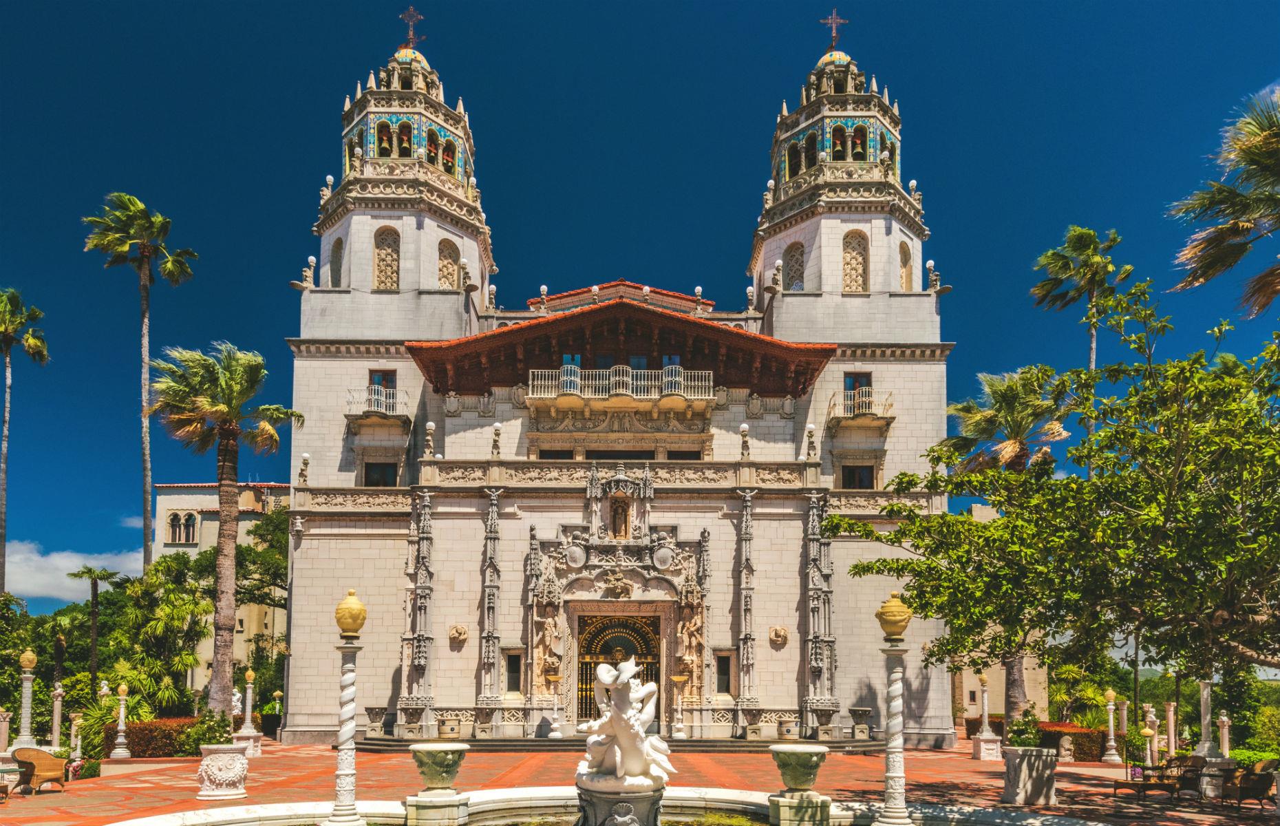 1920s, 30s and 40s: Hearst Castle, California, USA