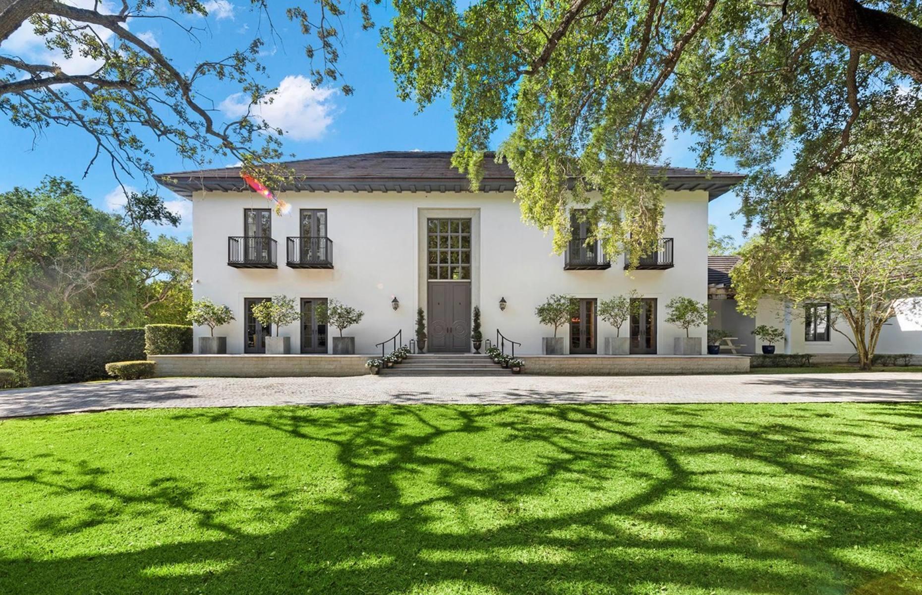 Elle Macpherson’s Miami mansion 