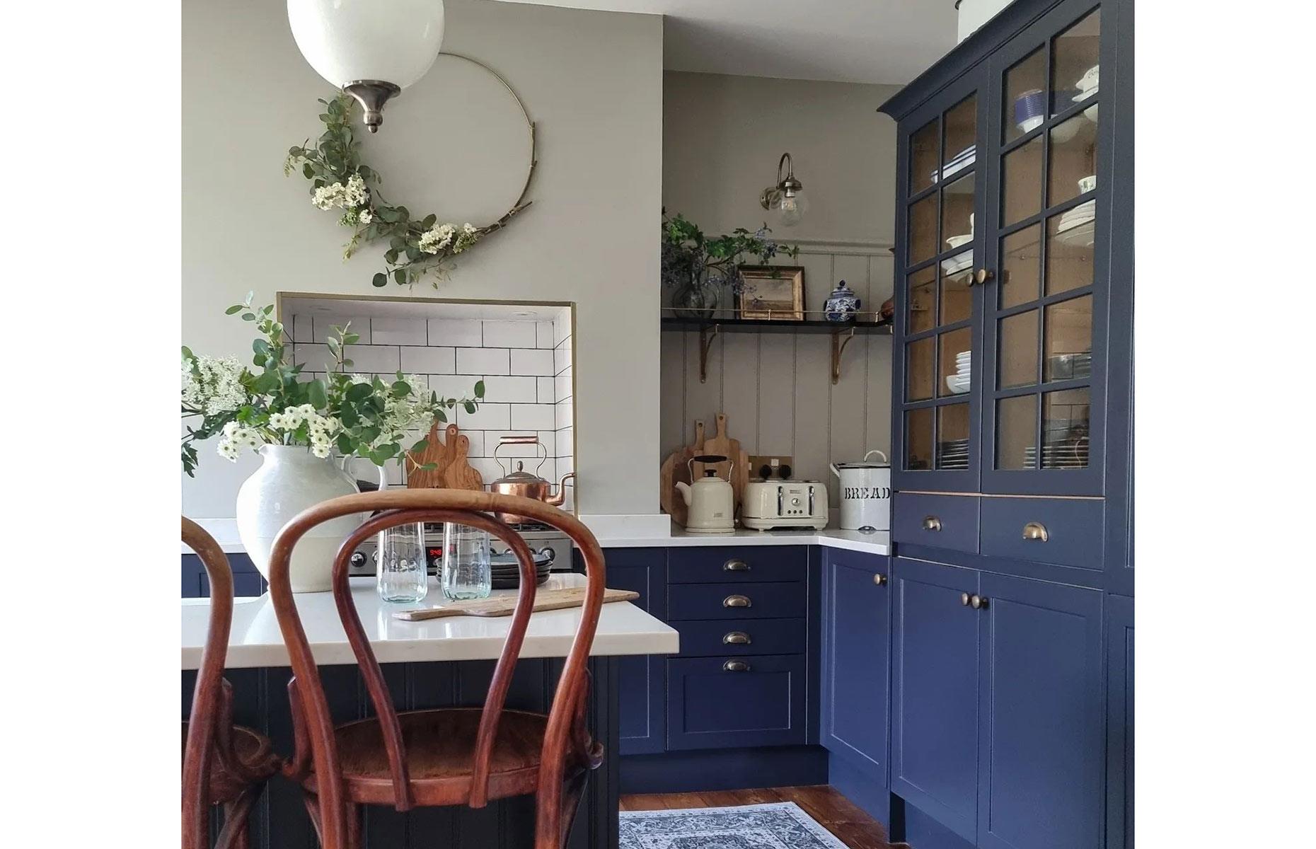 Navy blue Shaker kitchen