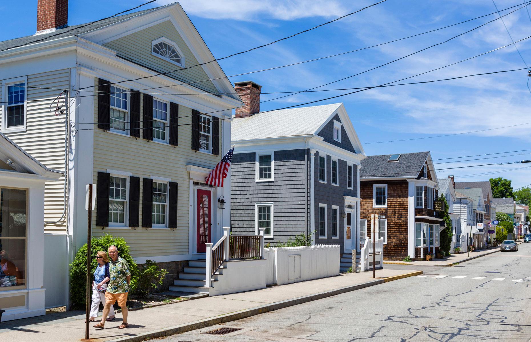19. Connecticut: $206,725
