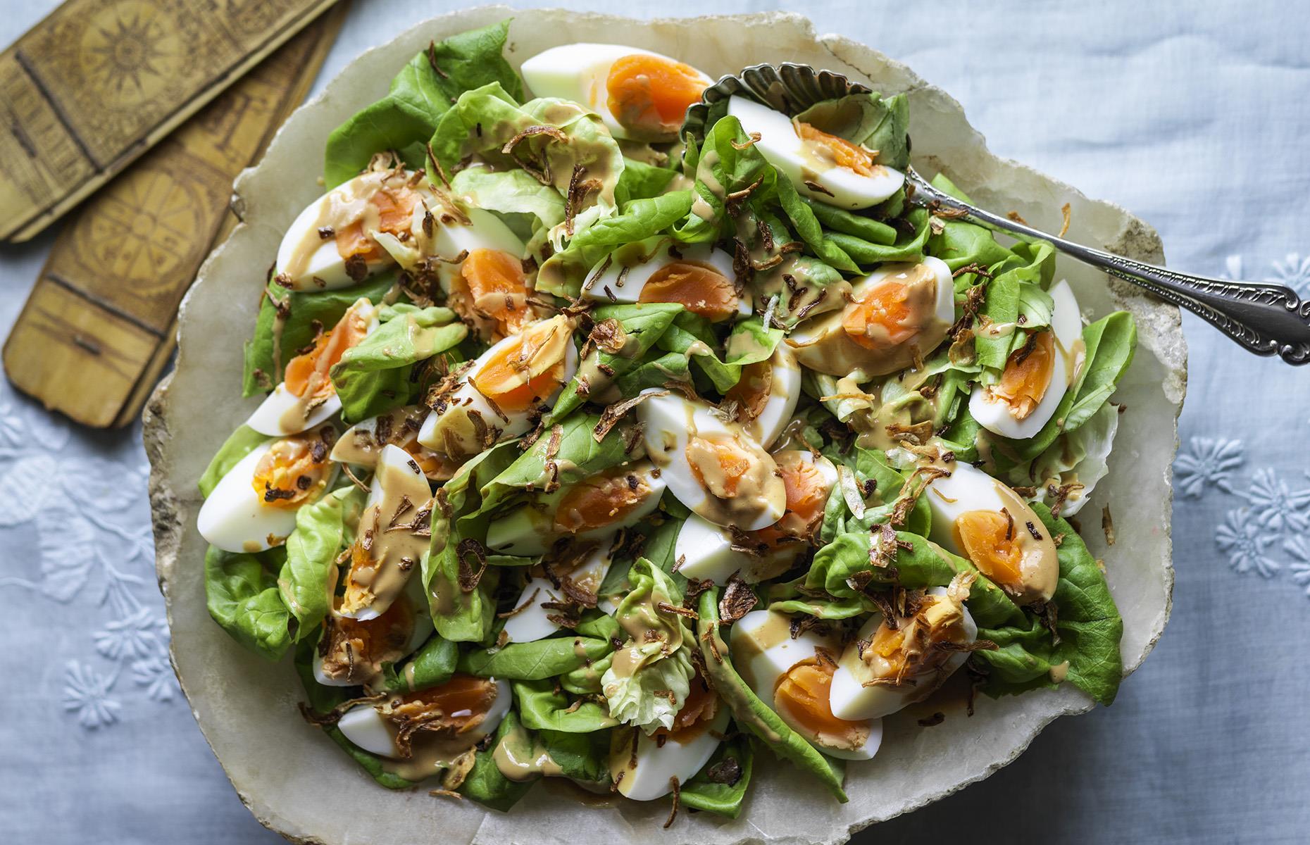 Egg and lettuce salad