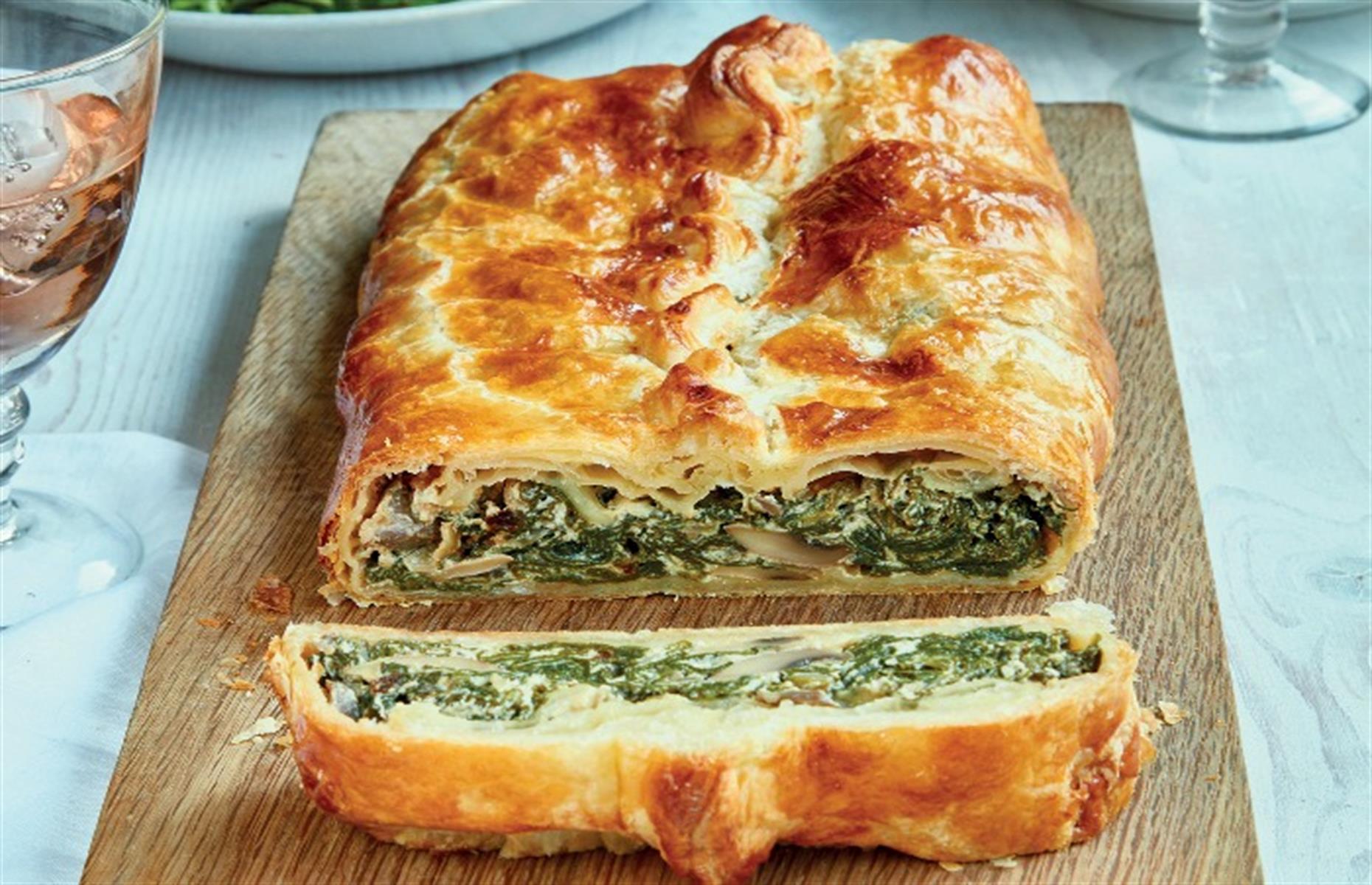 Mushroom and spinach en croûte