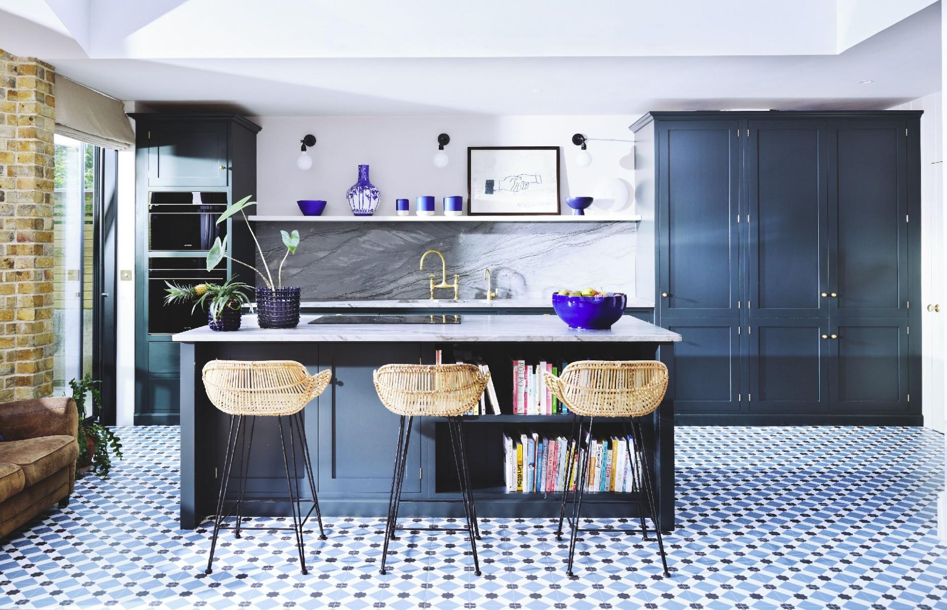 Vinyl flooring 