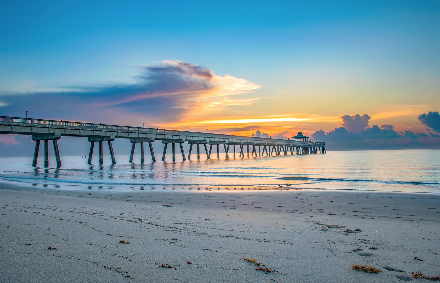 Bask on Deerfield Beach instead of Miami's South Beach
