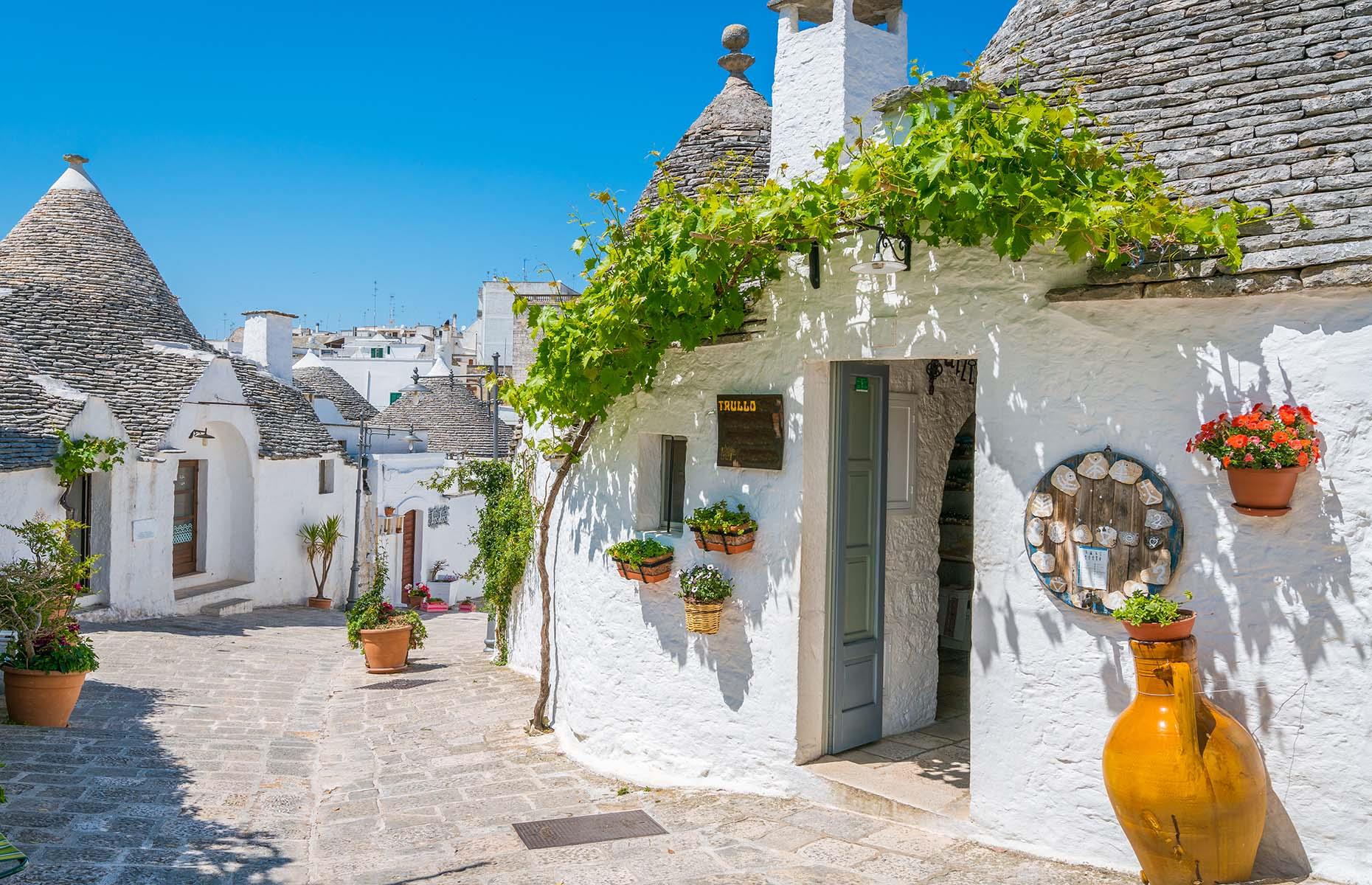 3. Alberobello, Puglia