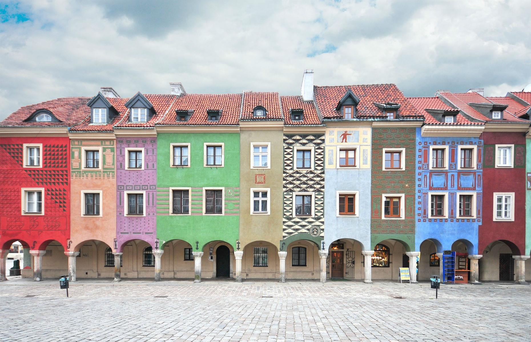 Mismatched market square houses, Poznań, Poland