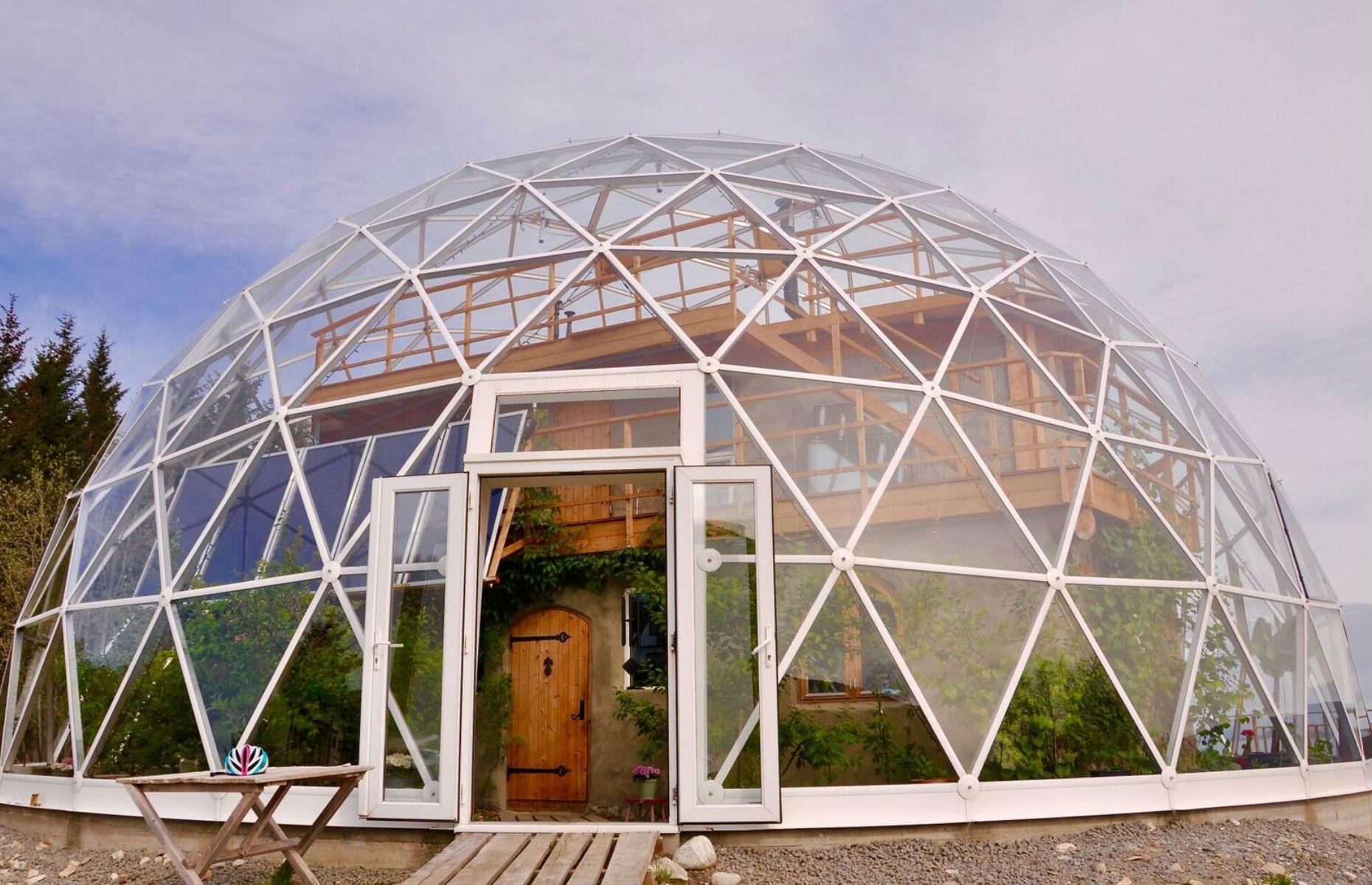 Dome House, Sandhornøya, Arctic Circle