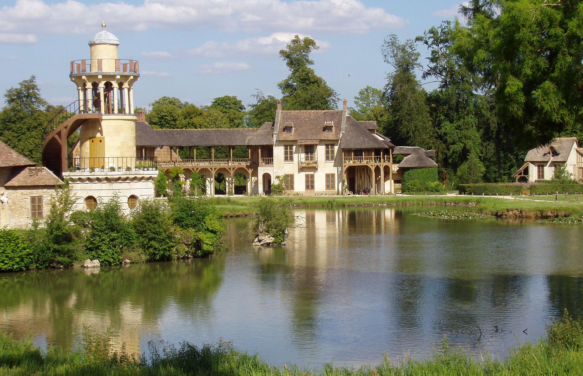 Aldea de la Reina, Versalles, Francia