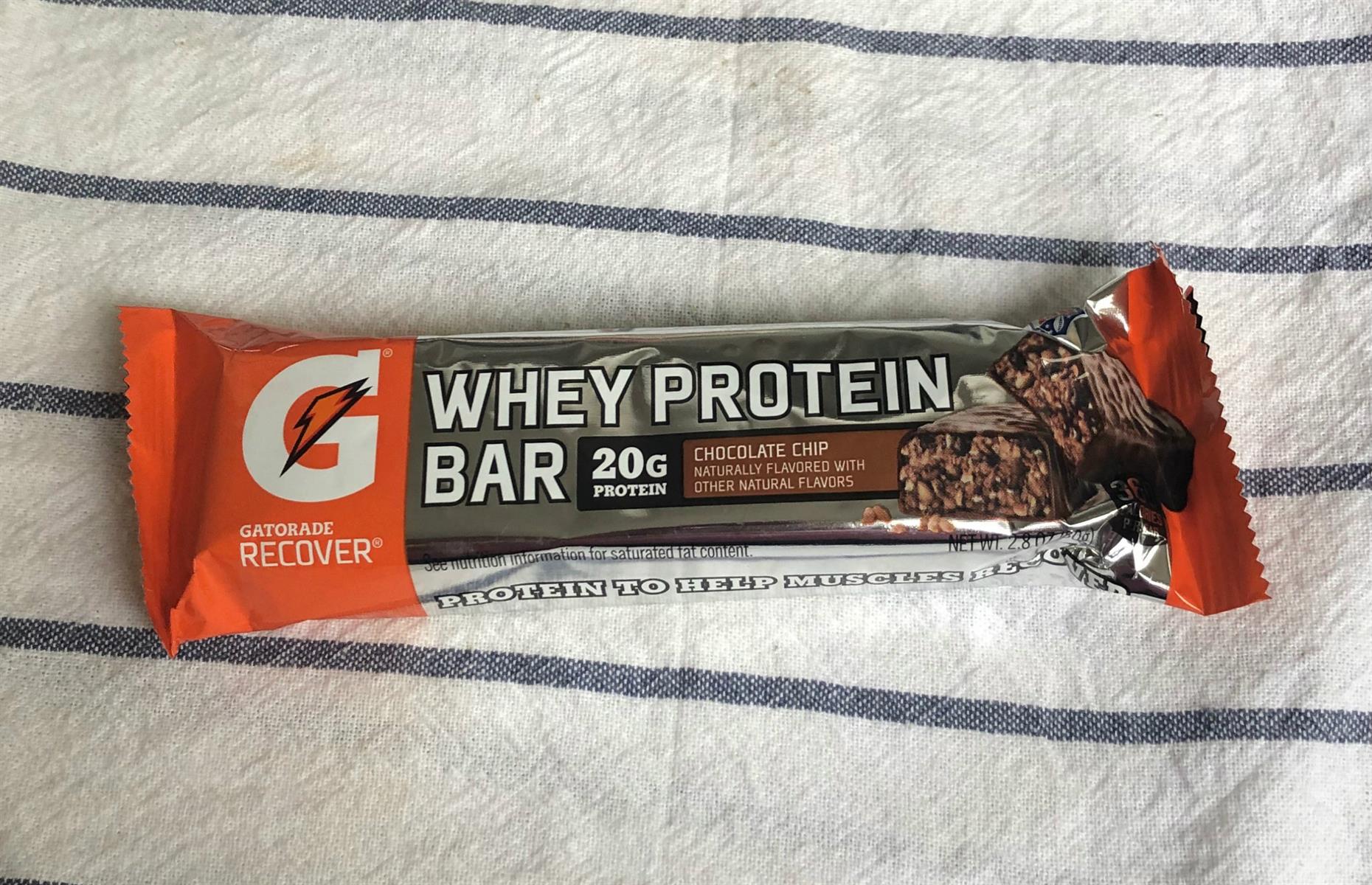 4. Gatorade Whey Protein bar (35% sugar)