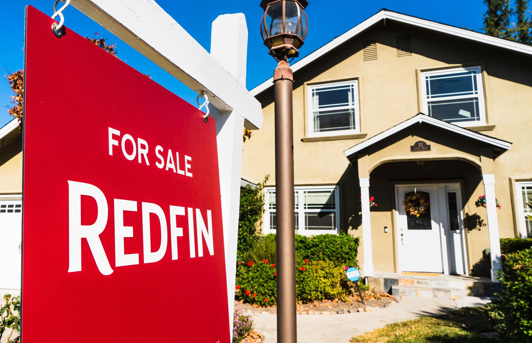 Redfin: 862 jobs cut
