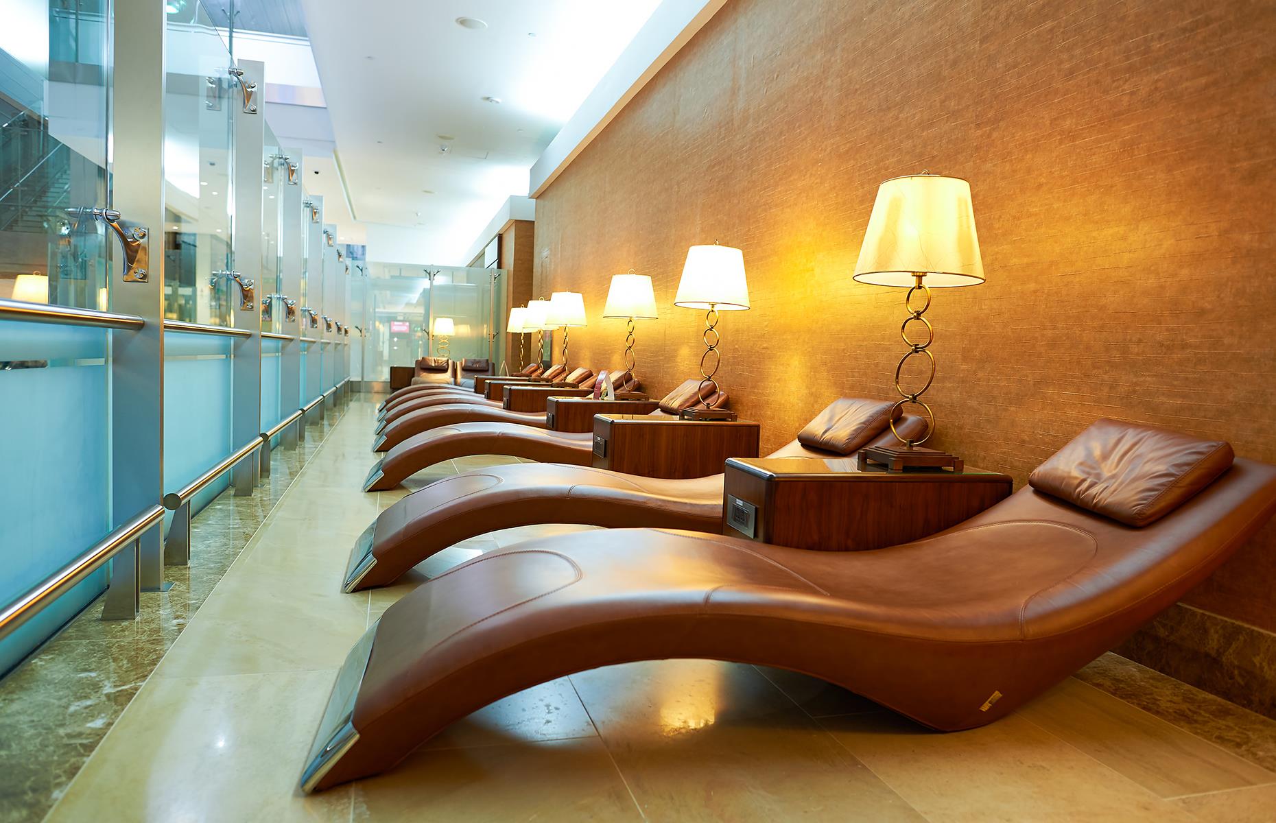 Emirates First Class Lounge, Dubai International Airport, UAE