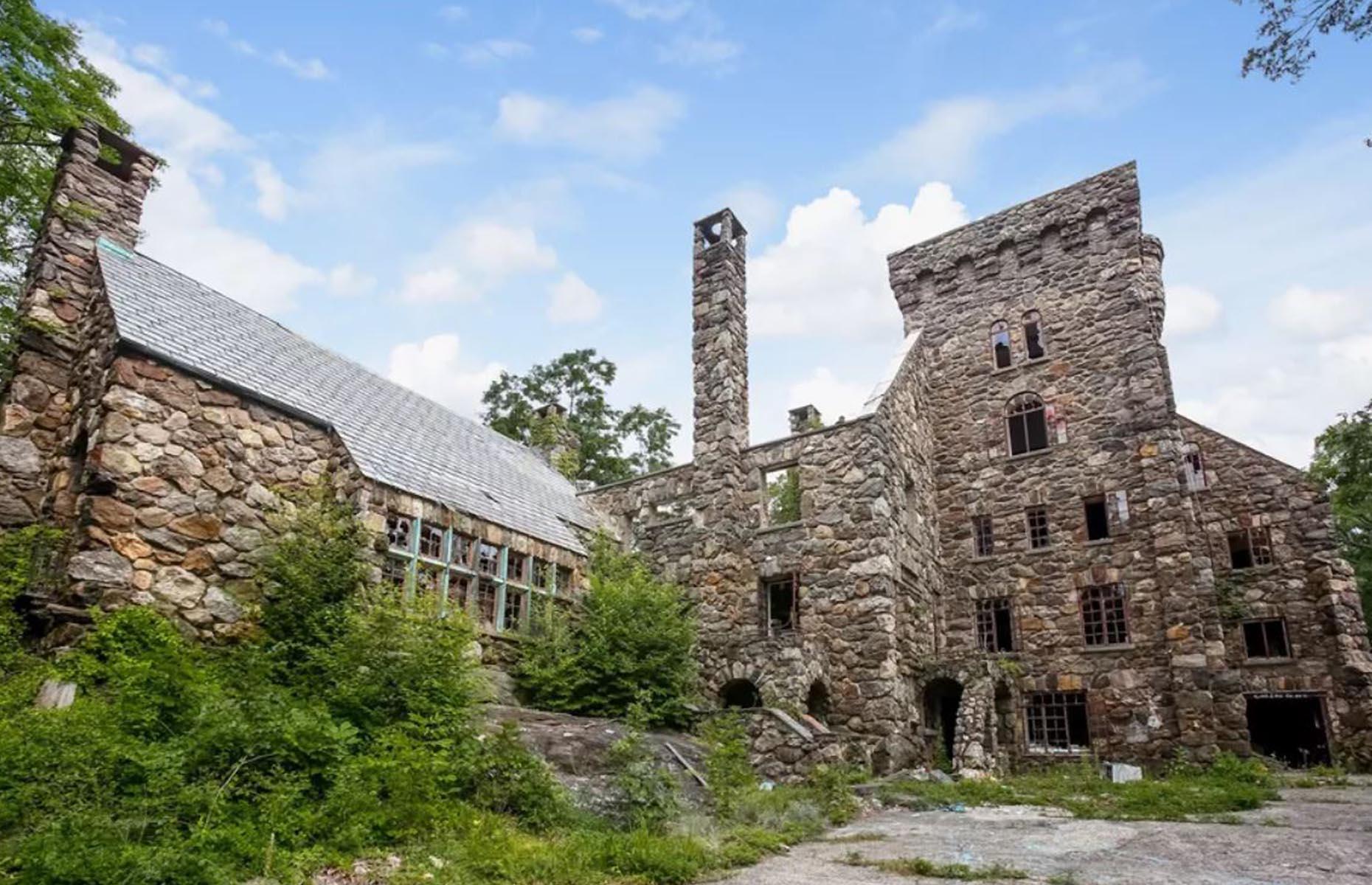 Elda Castle, New York, USA