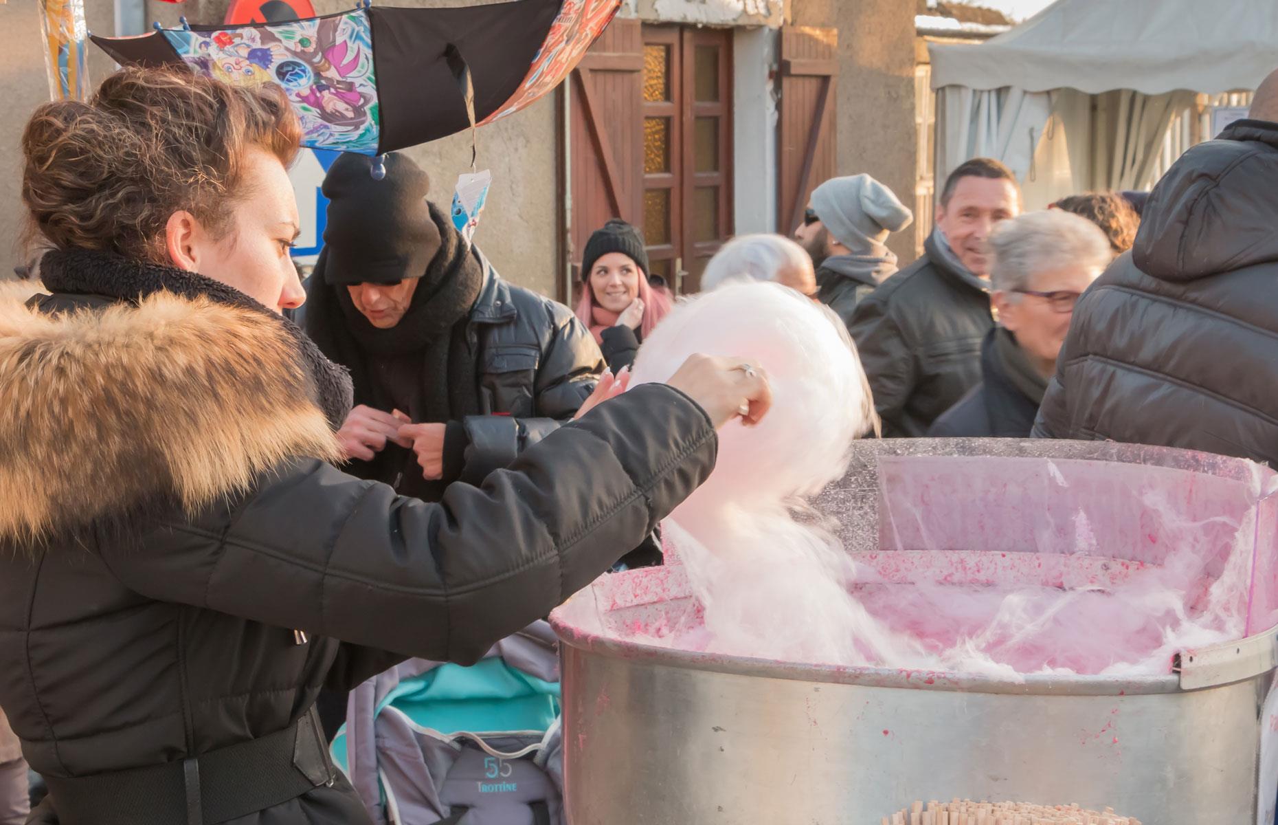 Cotton candy/candy floss